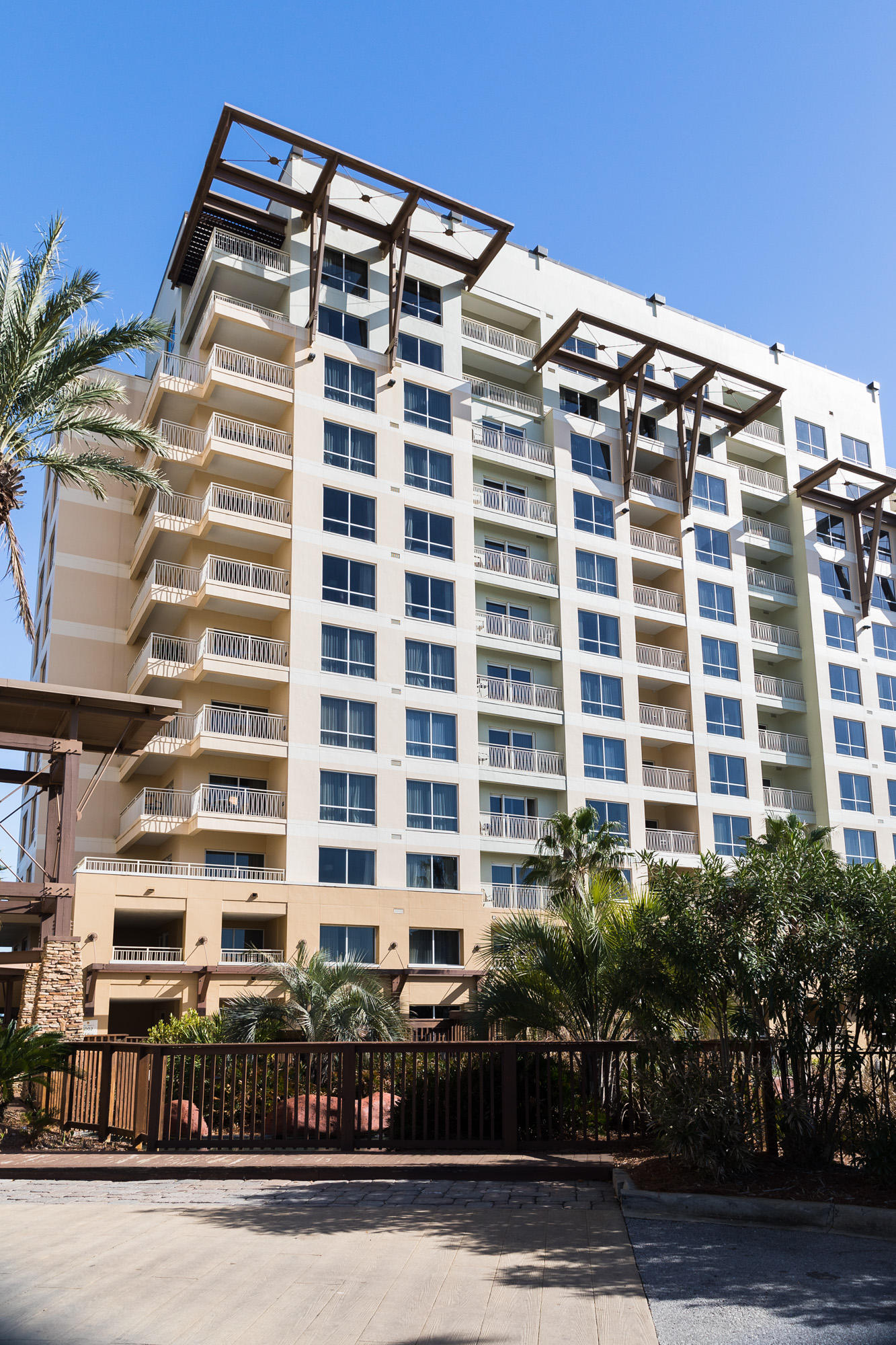 LUAU II - Residential