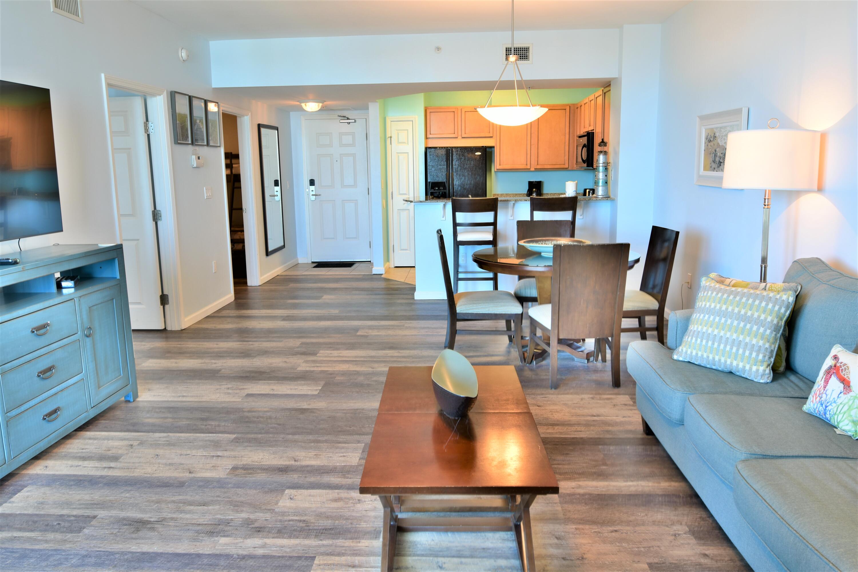 THE PALMS OF DESTIN - Residential