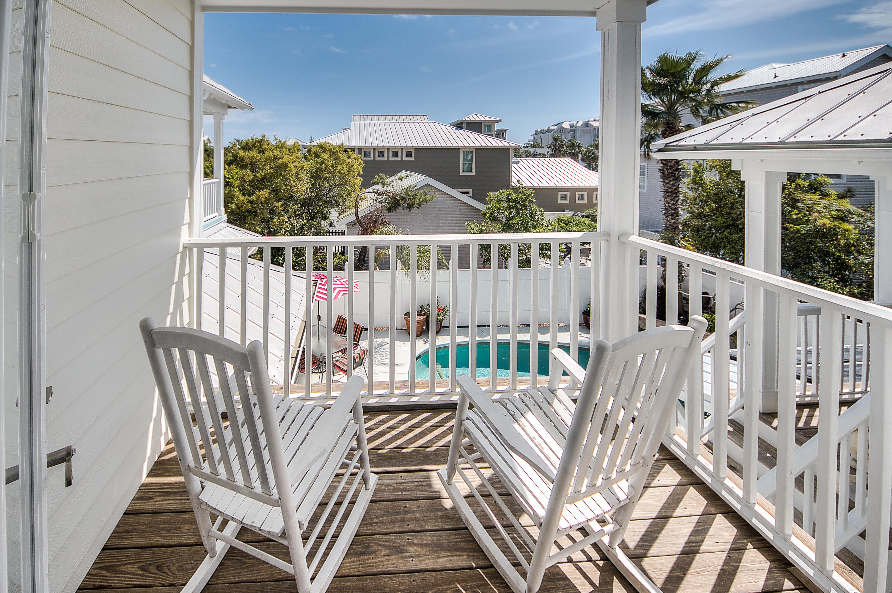 CRYSTAL BCH E1/2 LOTS 14 & 15 BLK 7 - Residential