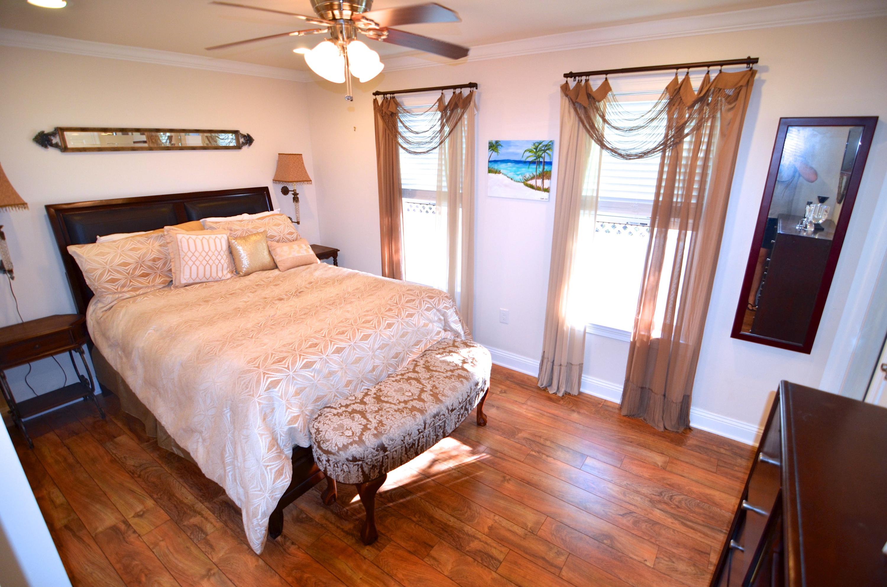 CRYSTAL BCH E1/2 LOTS 14 & 15 BLK 7 - Residential