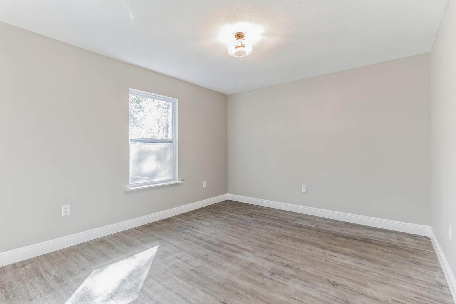 KINGS CROSSING PH 2 - Residential