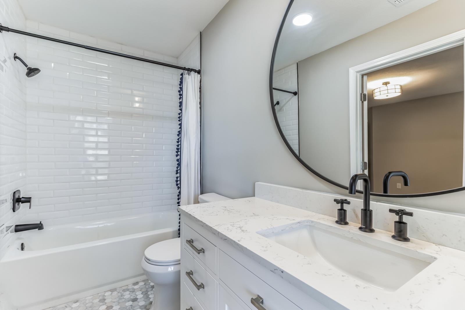 KINGS CROSSING PH 2 - Residential