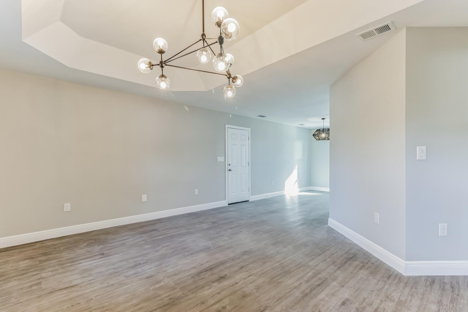 KINGS CROSSING PH 2 - Residential