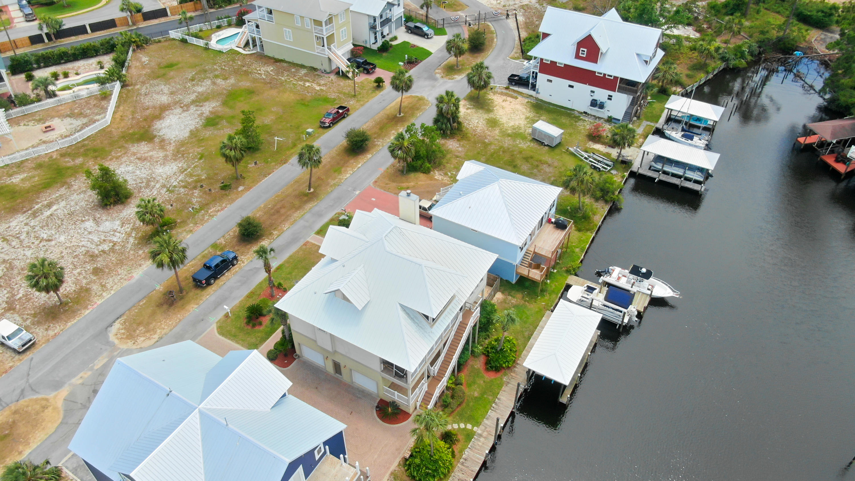 Harbour Cove Village - Residential