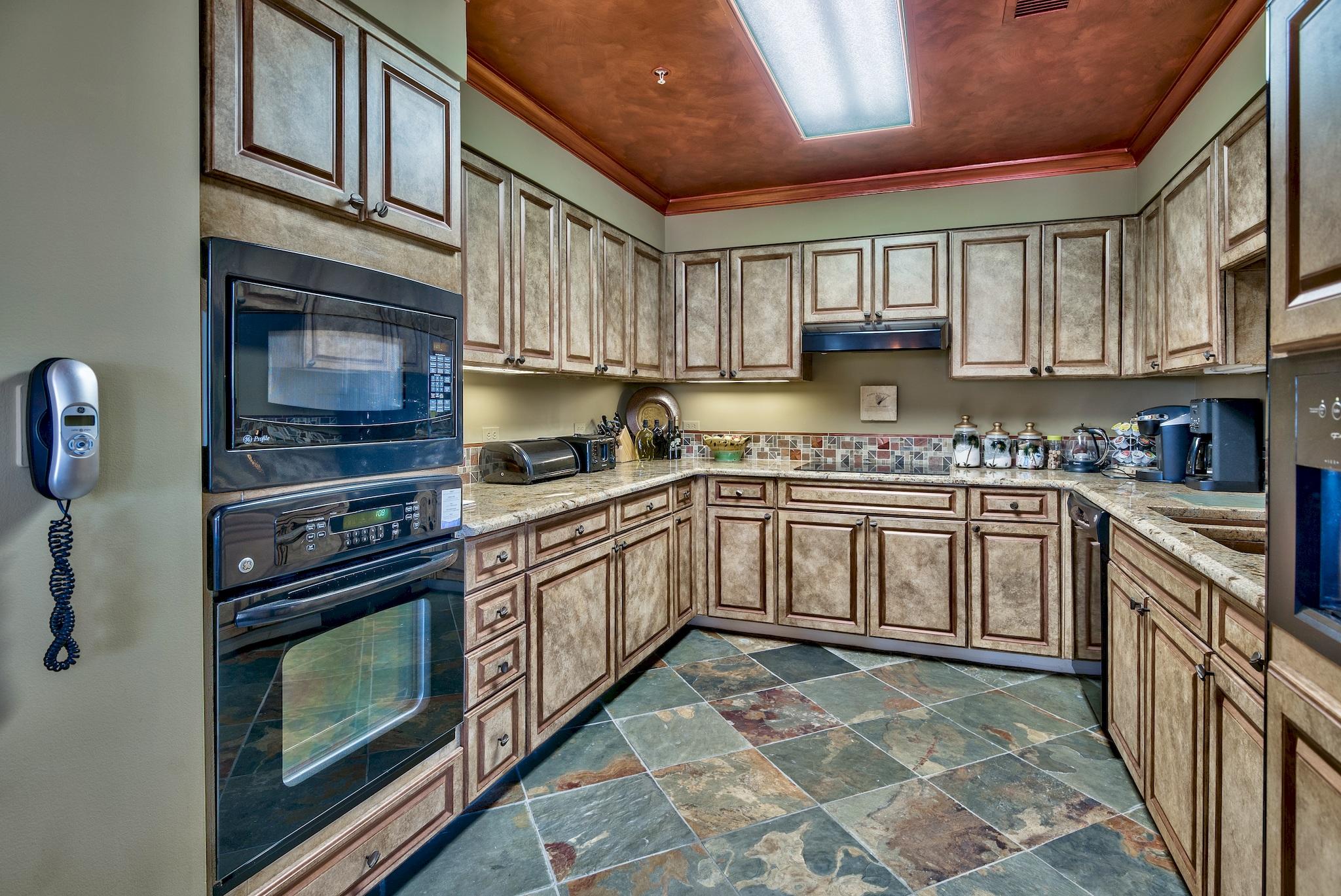 SOUTHWINDS II AT SANDESTIN - Residential