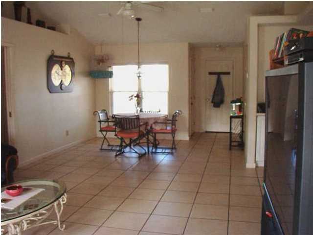 HICKORY SHORES - Residential