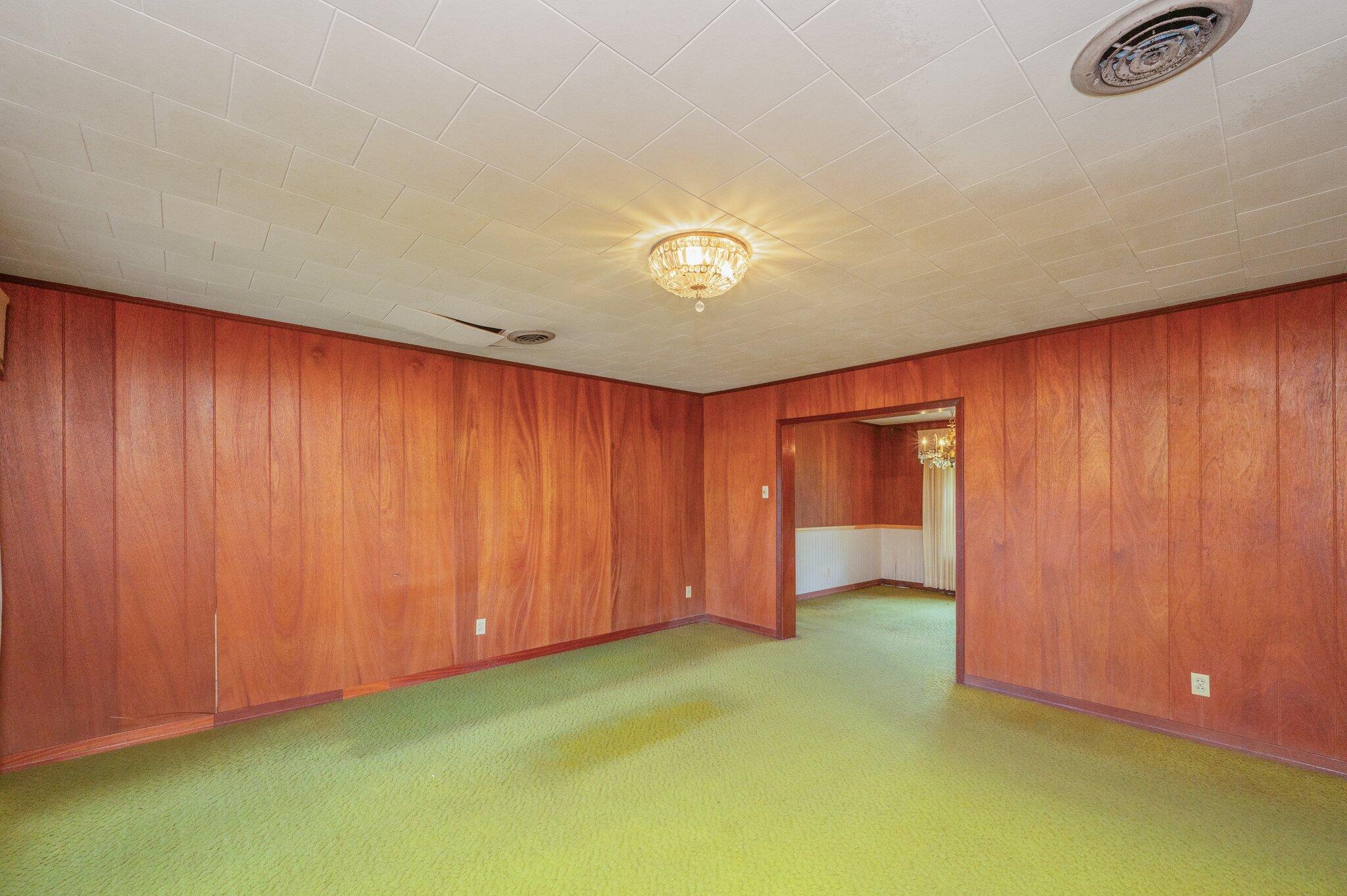 Metes & Bounds - Residential