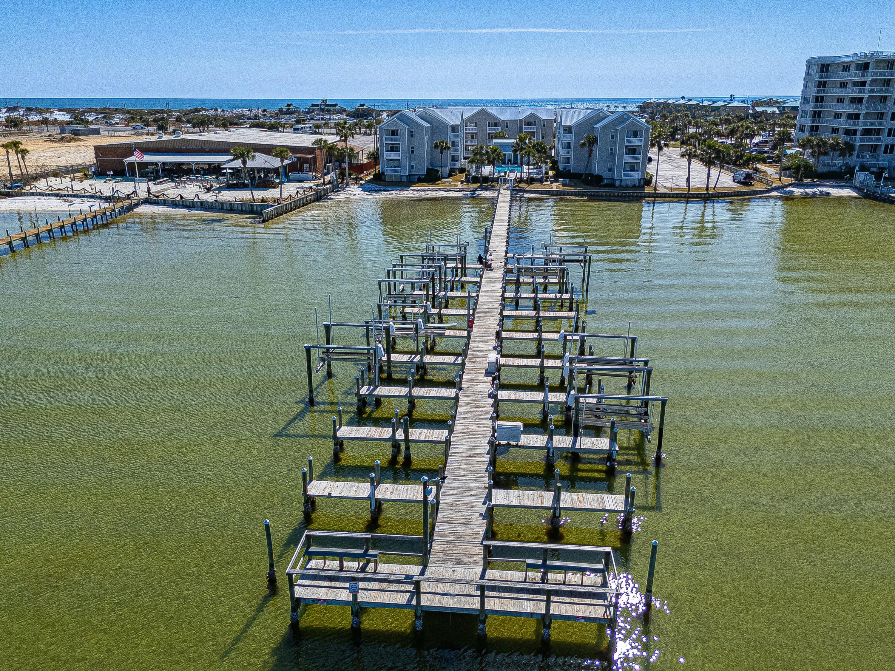 HERMITAGE CONDOMINIUM - Residential