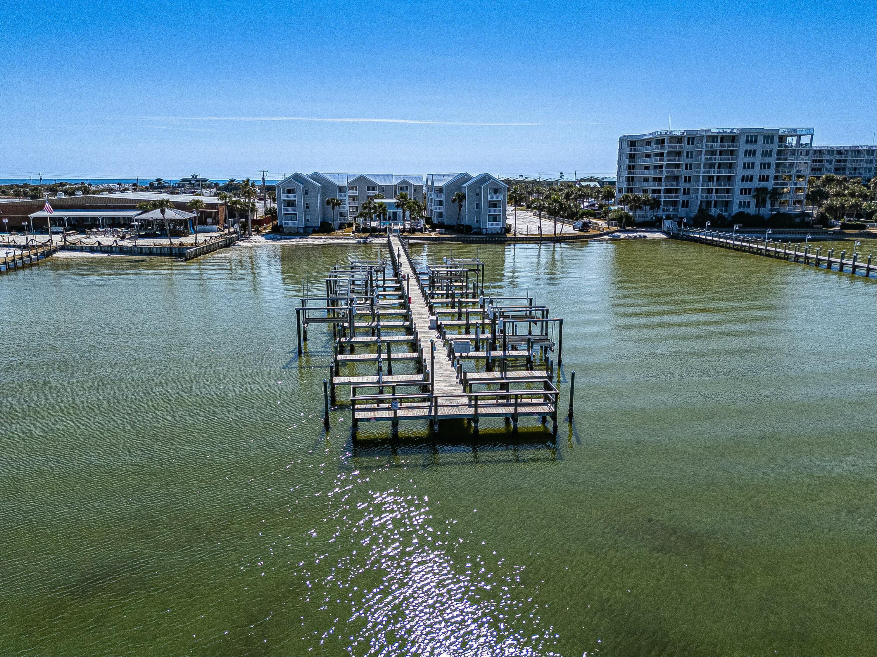HERMITAGE CONDOMINIUM - Residential