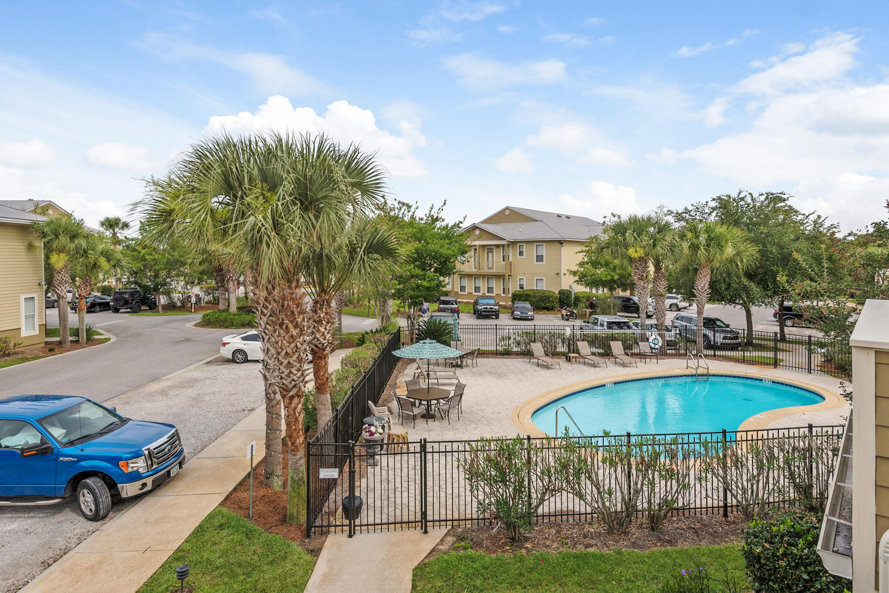 TOPSAIL VILLAGE - Residential