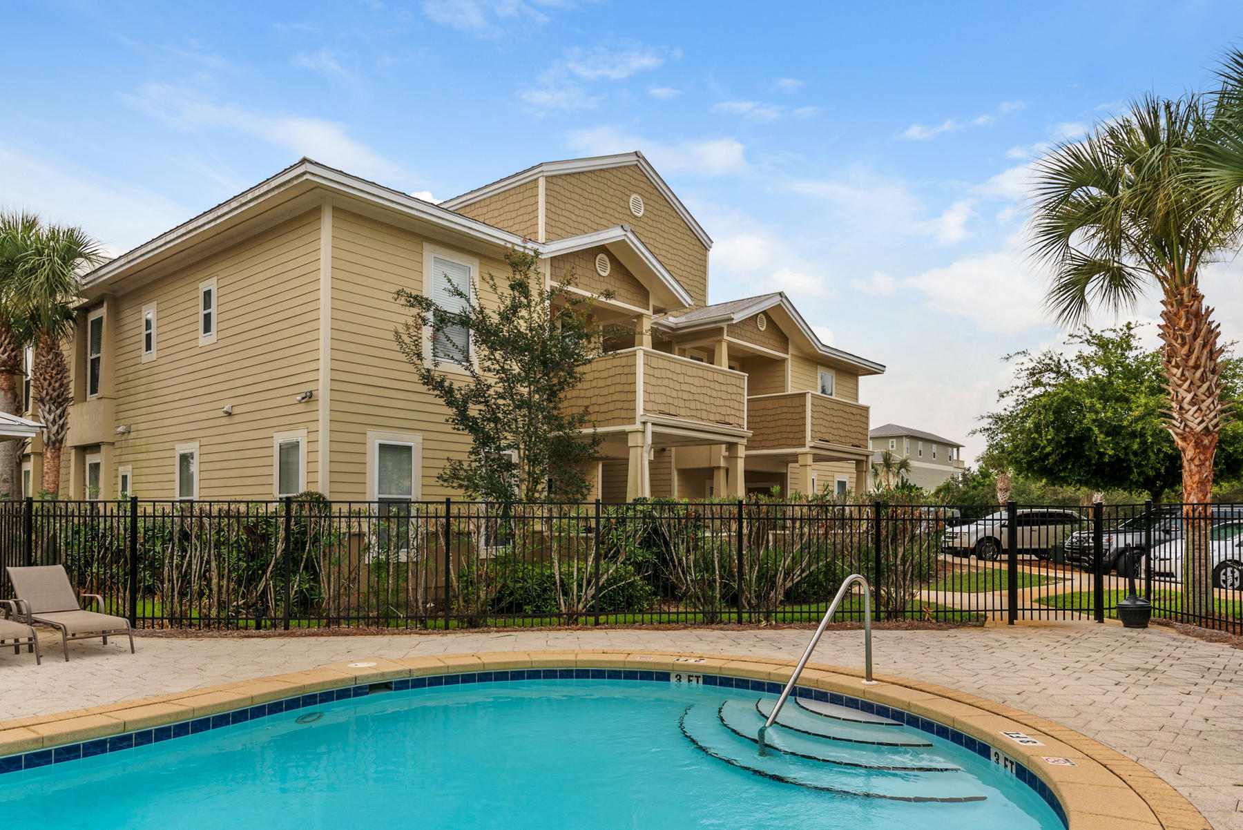 TOPSAIL VILLAGE - Residential