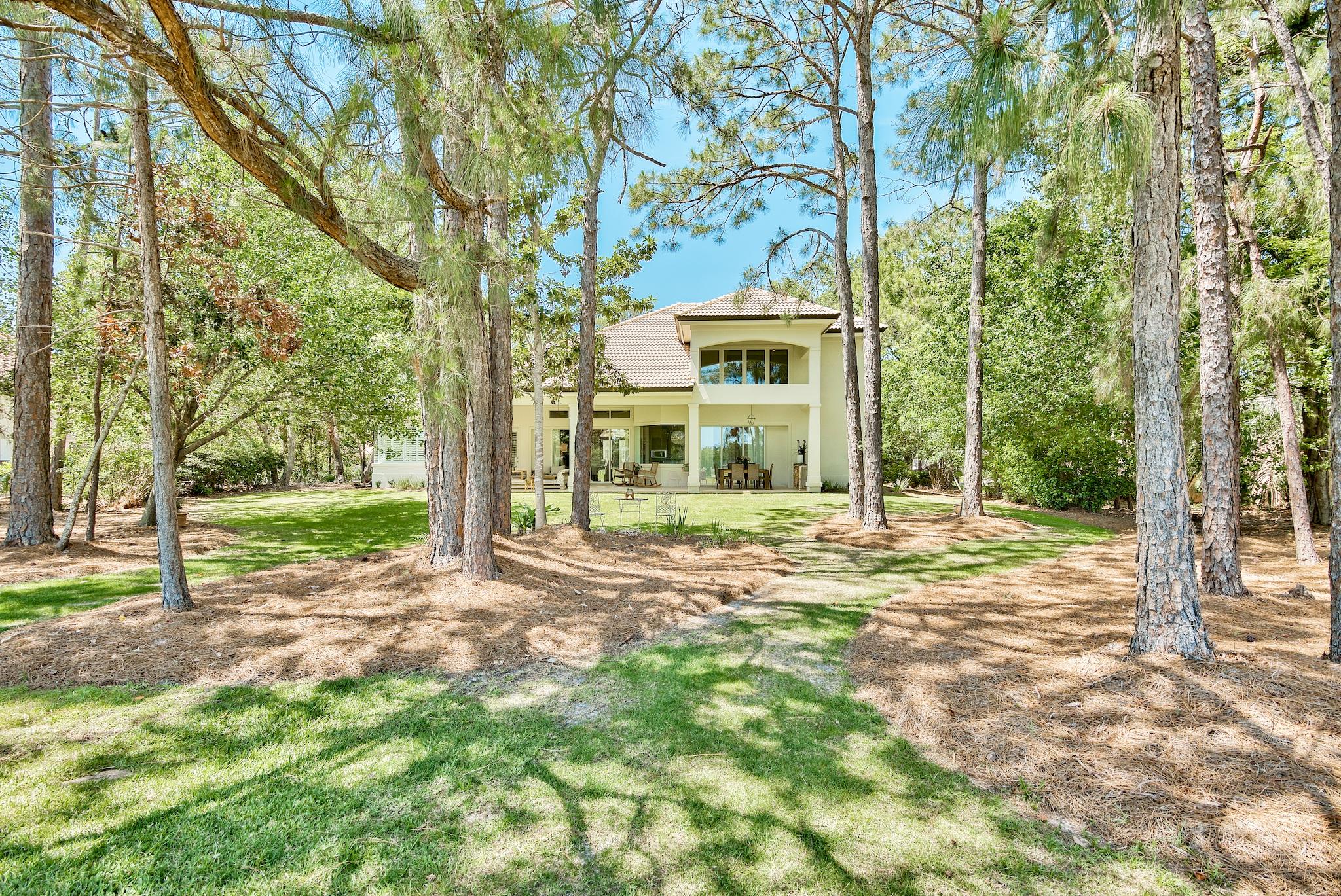 ISLAND GREEN - Residential