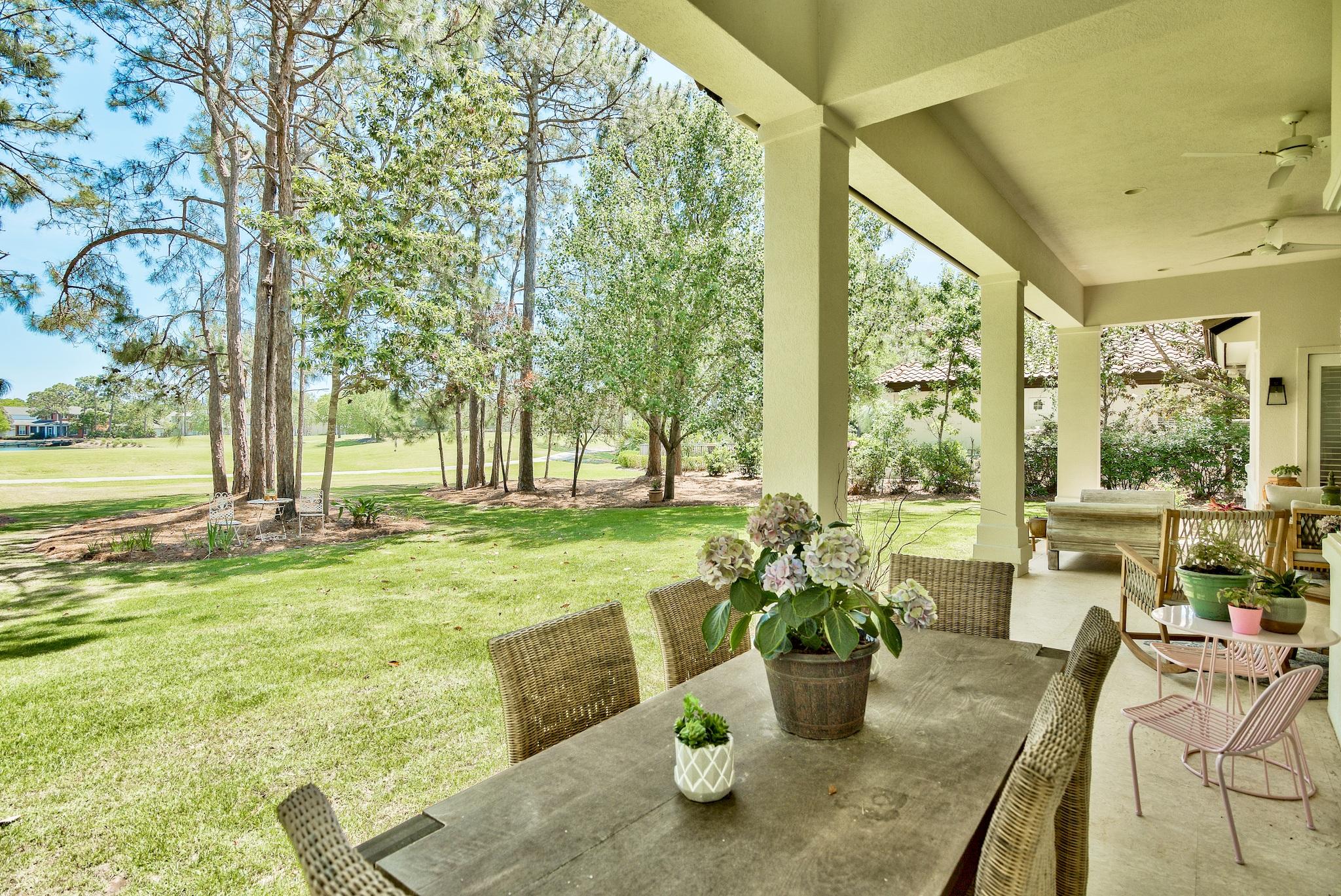 ISLAND GREEN - Residential
