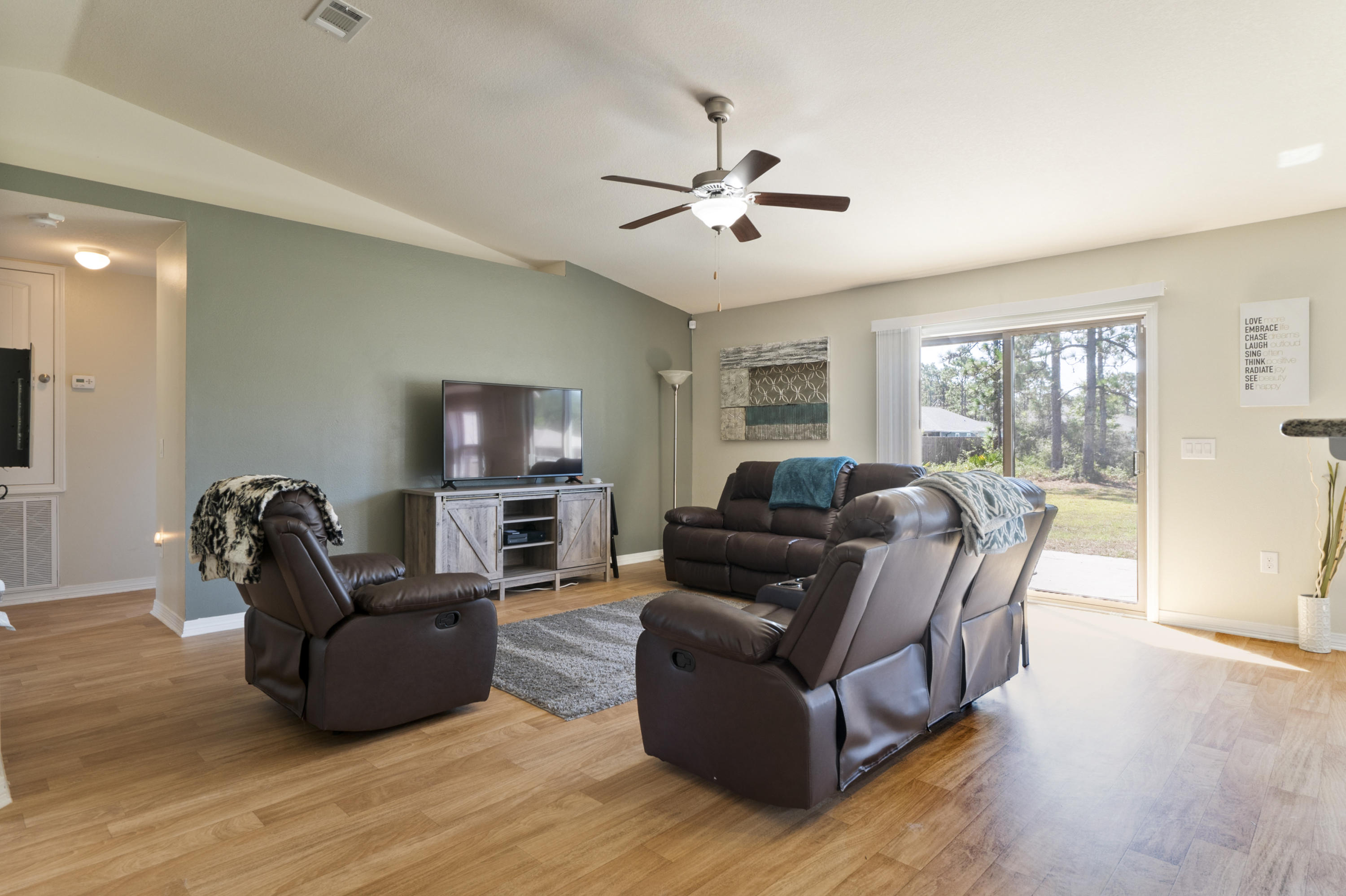 Navarre 2nd add - Residential