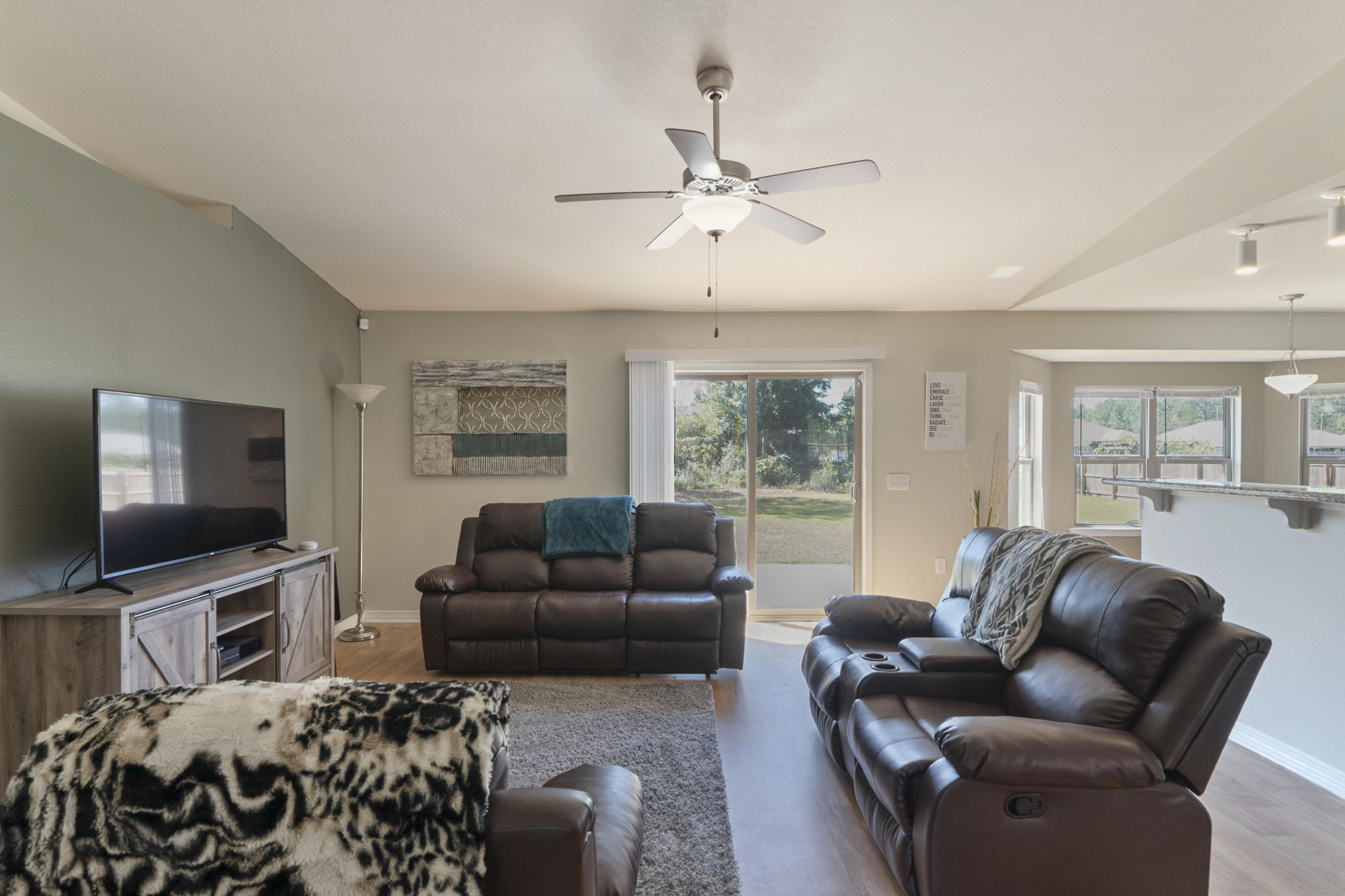 Navarre 2nd add - Residential