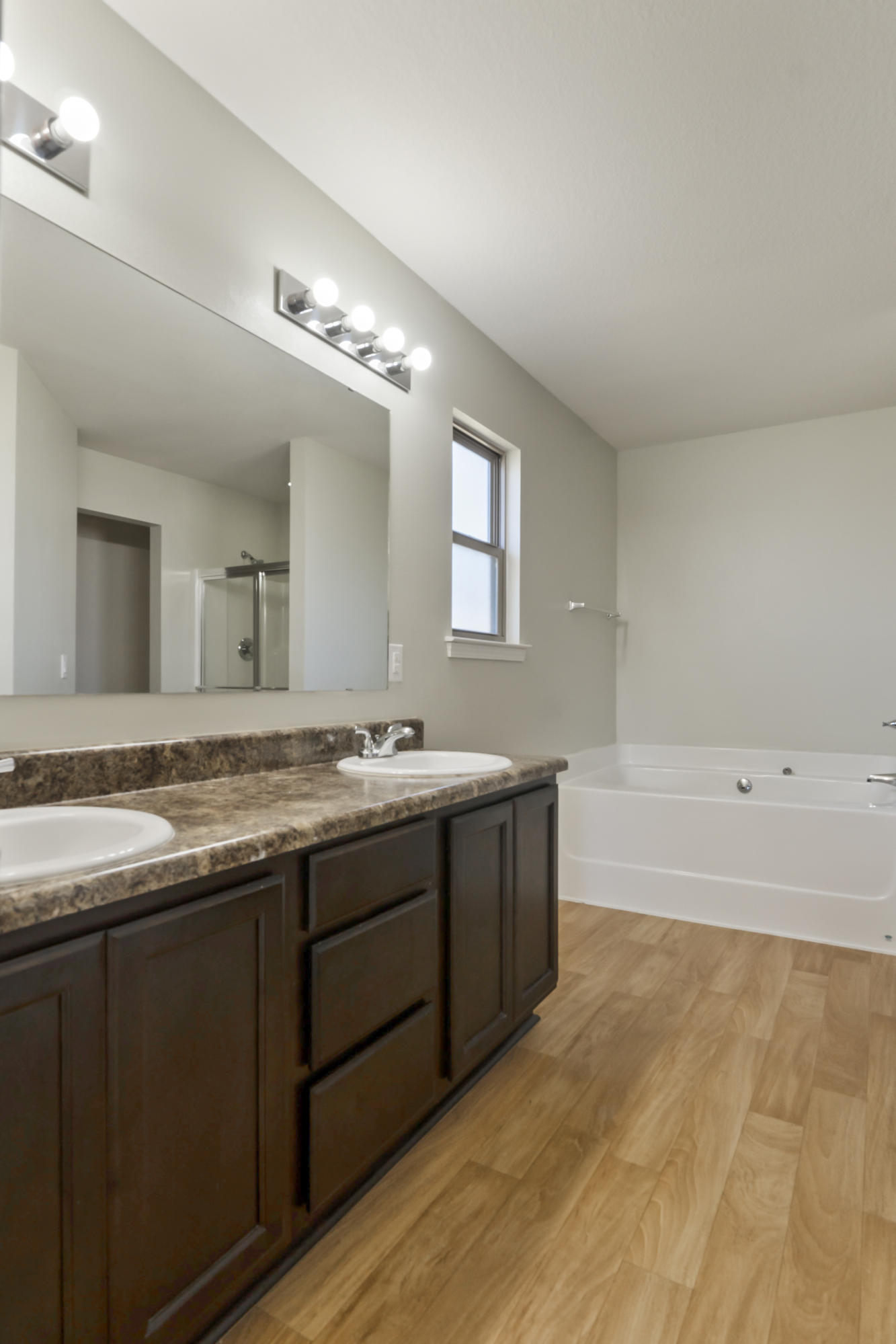 Navarre 2nd add - Residential