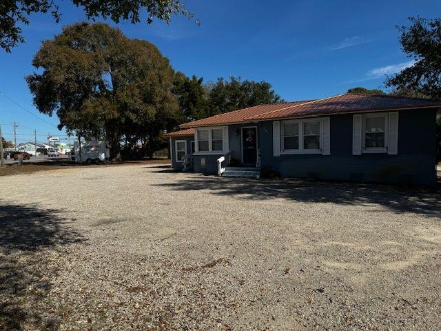 Located at 251 Eglin Parkway NE, Fort Walton Beach, FL, this mixed-use commercial property offers a great opportunity for businesses seeking office space with excellent visibility and access. The well-maintained building includes four spacious office rooms, a conference room, a half bathroom, and a kitchenette. Ample parking is available for customers and employees. Situated in a high-traffic area, this property offers prime exposure and access, making it perfect for businesses looking to expand in the Fort Walton Beach area.253 Eglin Parkway is the neighboring lot also available .35 acre lot MLS #972617