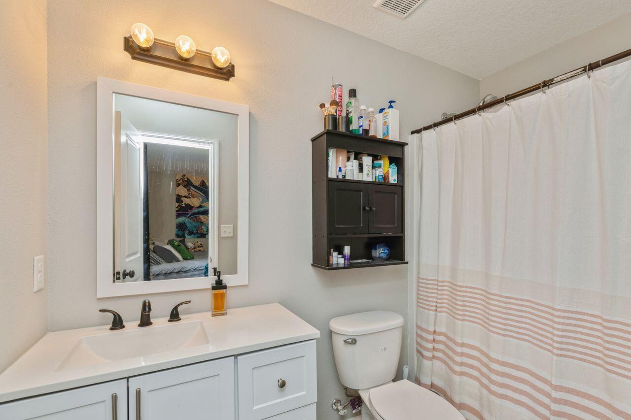 HOLLY GROVE SOUTH - Residential