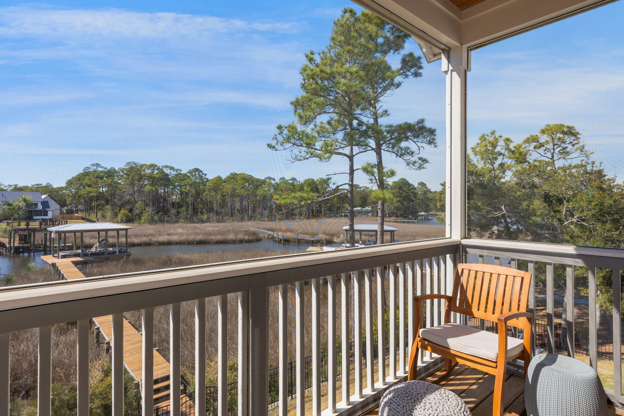 Daxton on the Bay - Residential