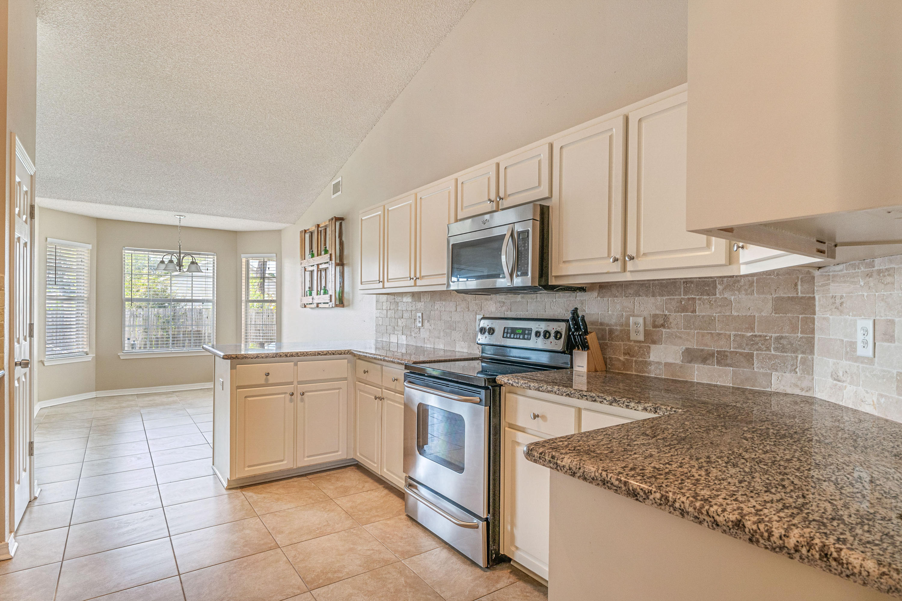 CREETWOODS - Residential