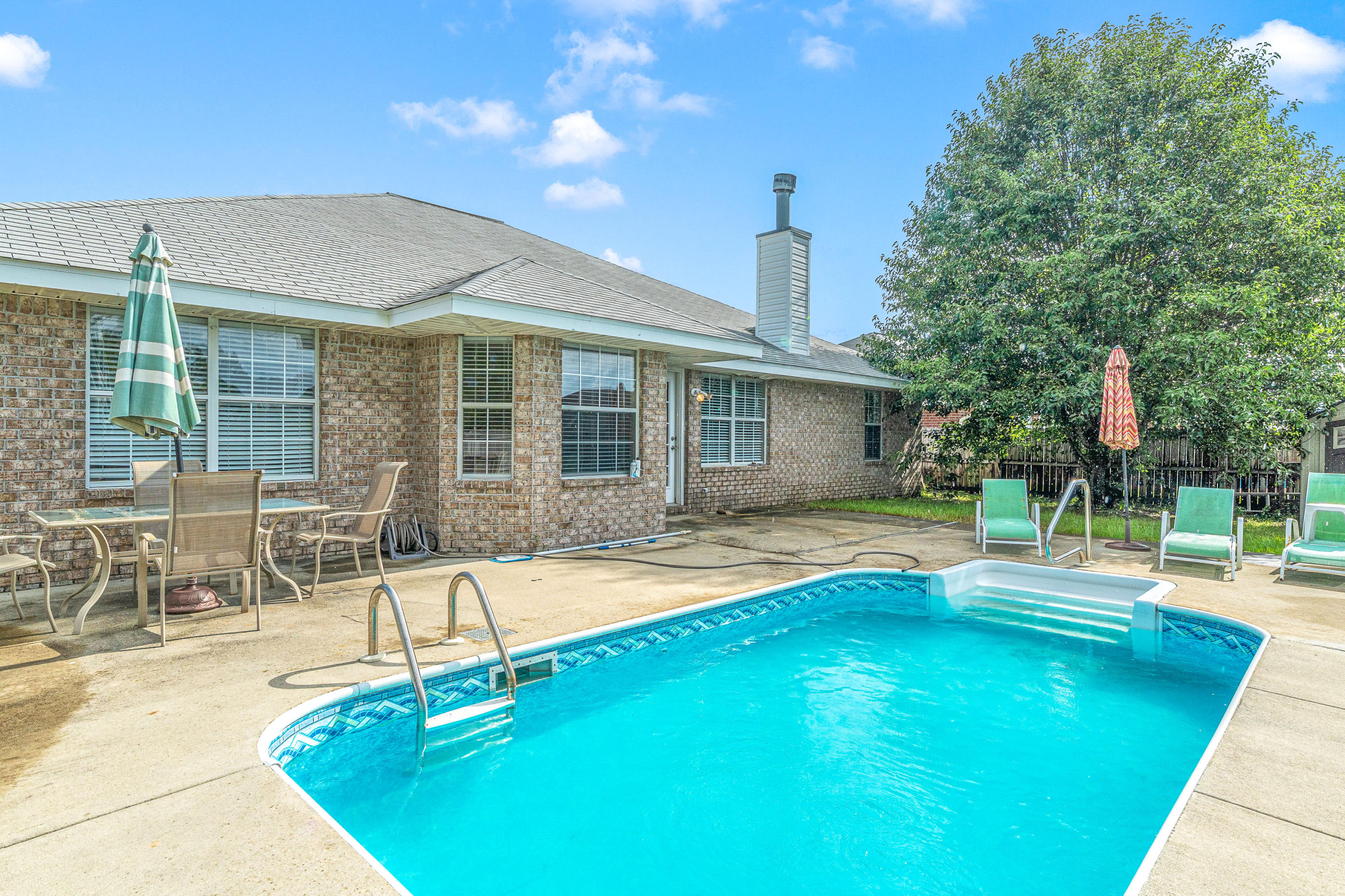 CREETWOODS - Residential