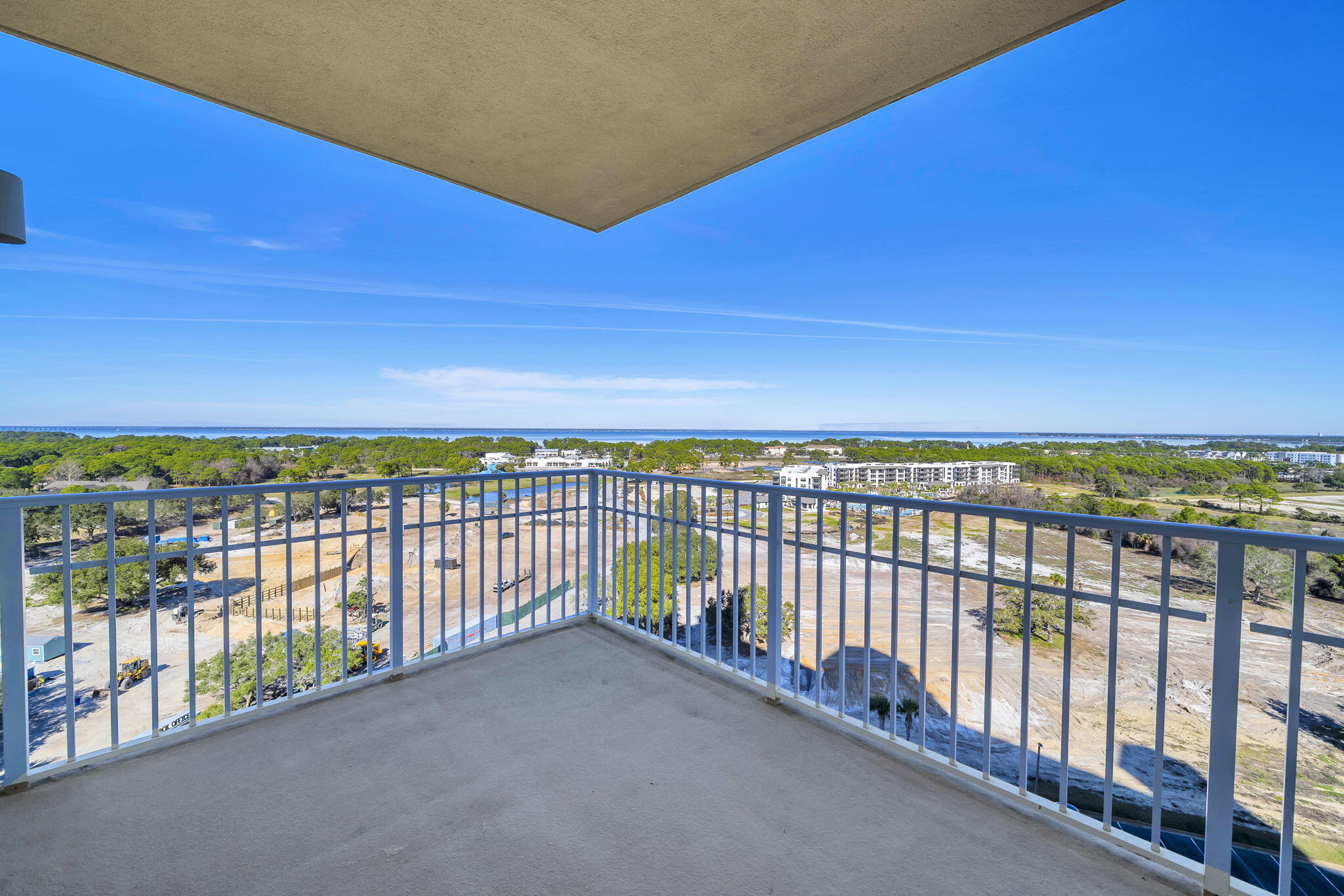 ARIEL DUNES II - Residential