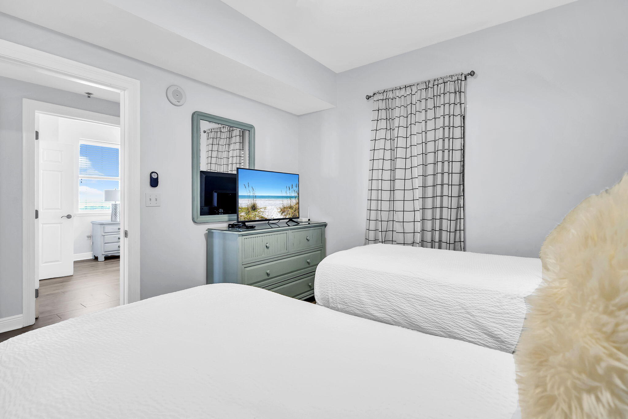 ARIEL DUNES II - Residential