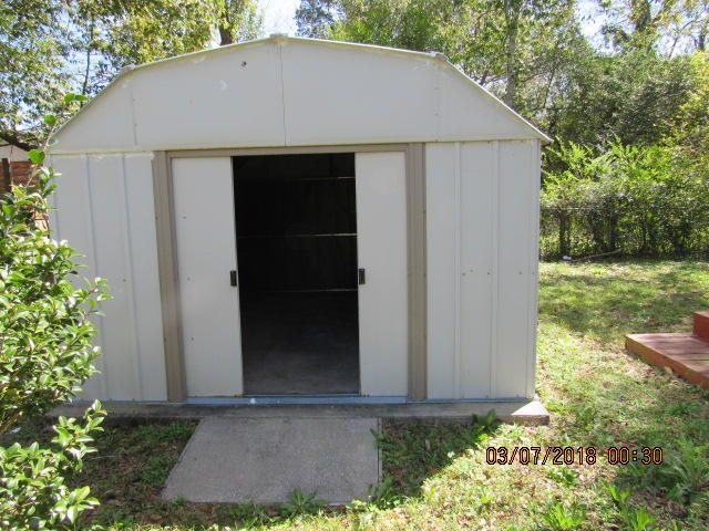 TOWN OF DEFUNIAK SPRINGS - Residential