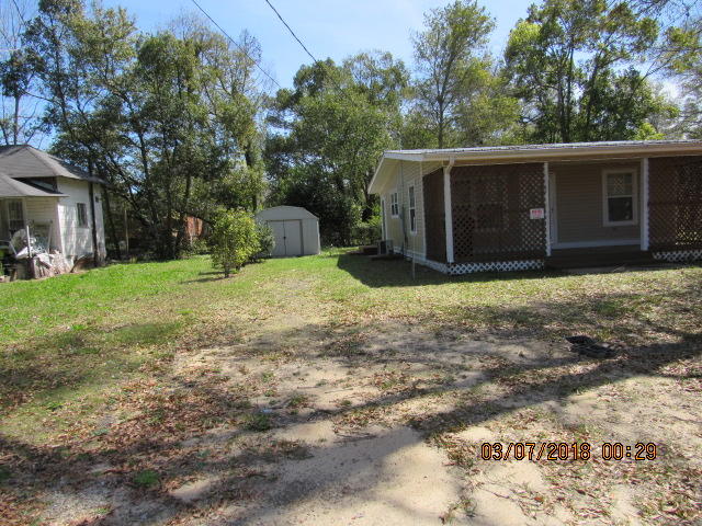 TOWN OF DEFUNIAK SPRINGS - Residential