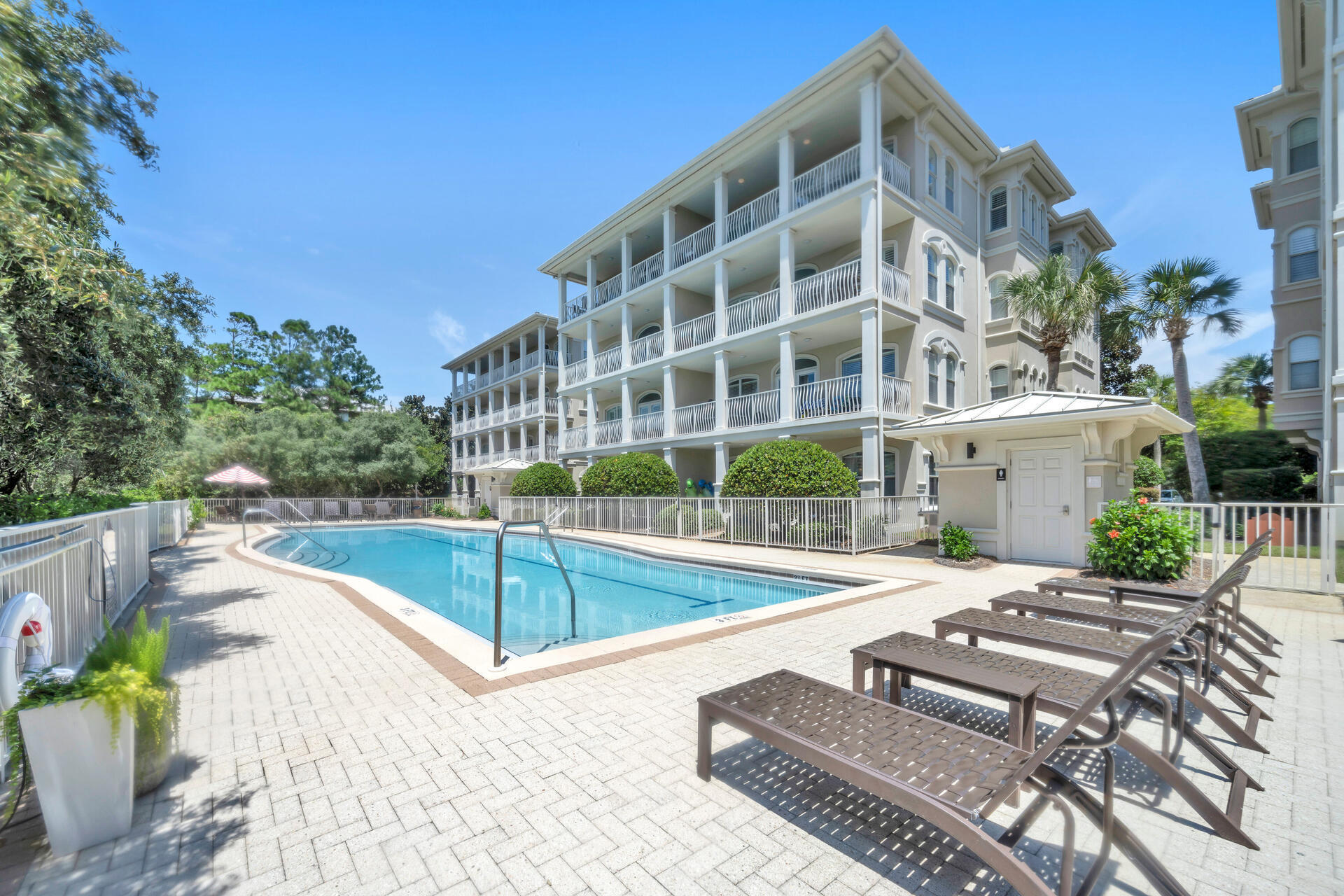 VILLAS AT SEAGROVE BEACH - Residential
