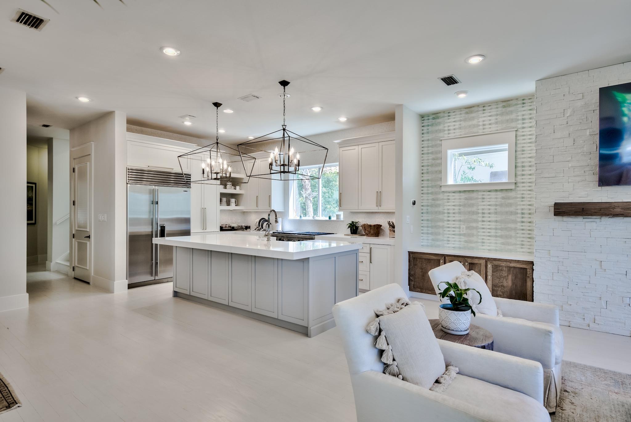 DEL MAR AT SANDESTIN - Residential