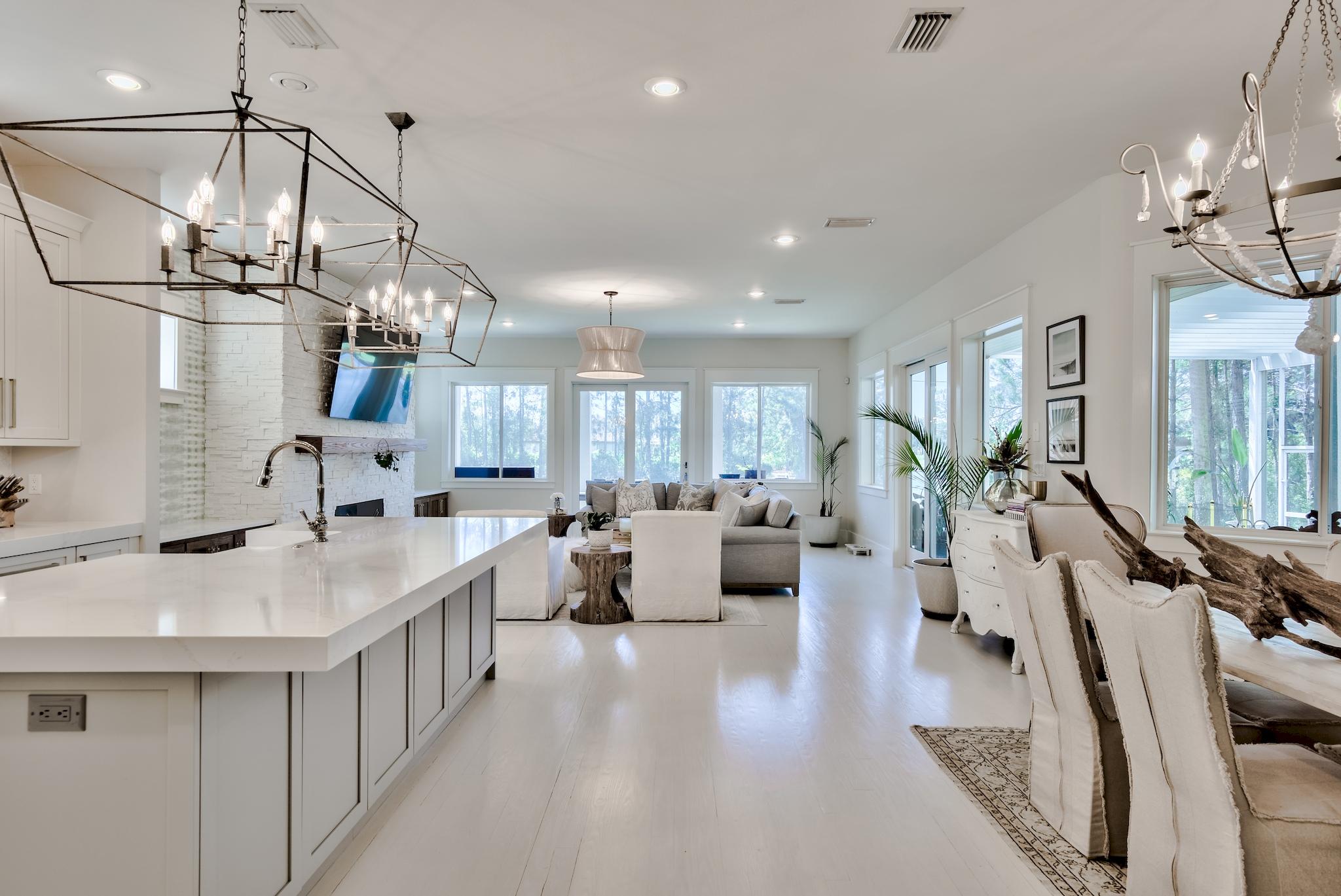 DEL MAR AT SANDESTIN - Residential
