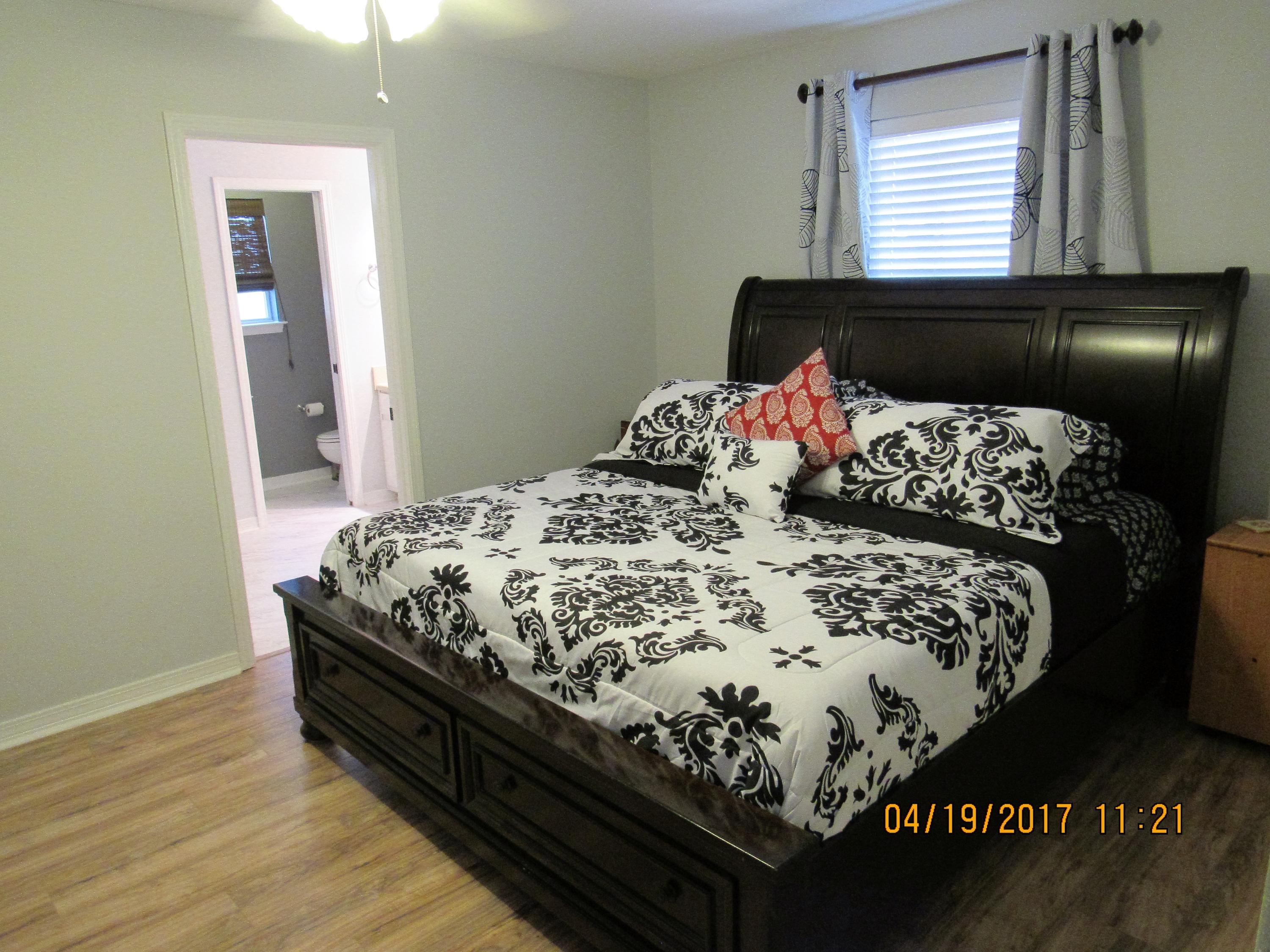 EDNEYS 2ND ADDN - Residential