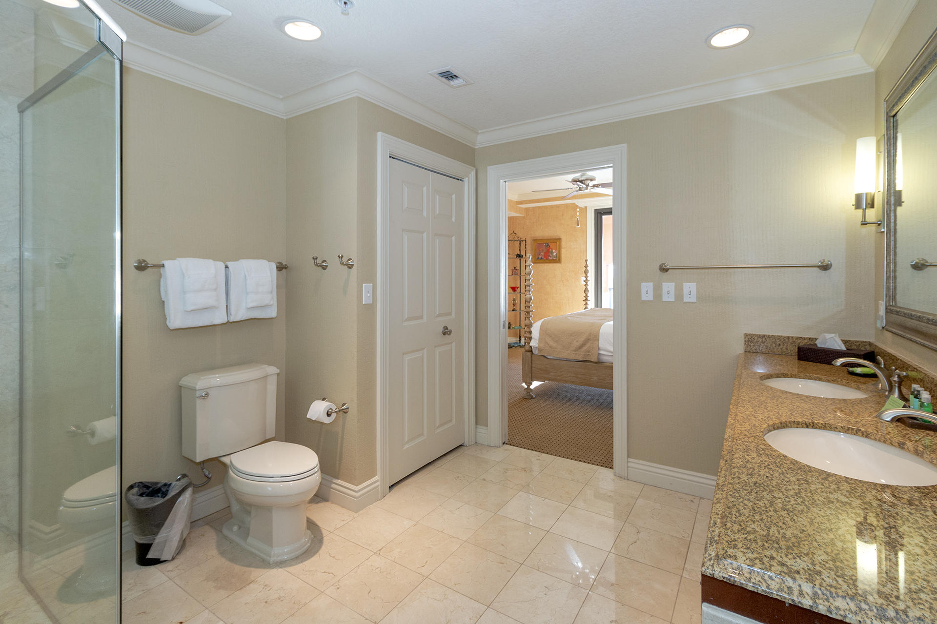 EMERALD GRANDE - Residential