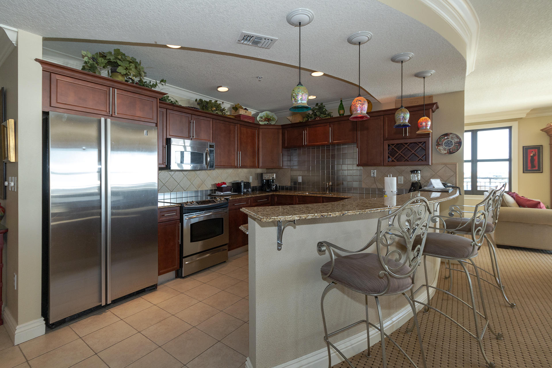 EMERALD GRANDE - Residential