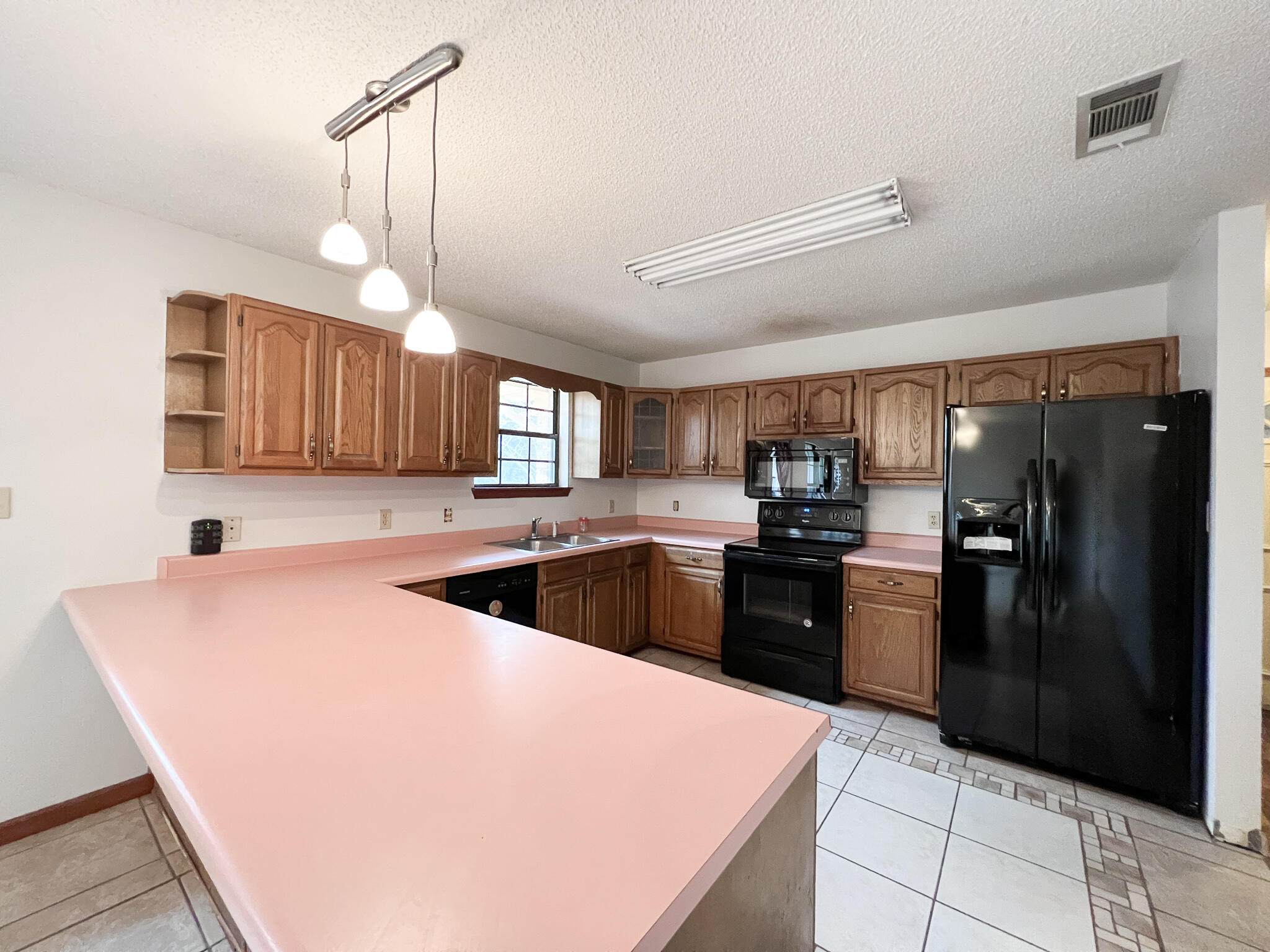 COUNTRYVIEW ESTATES - Residential