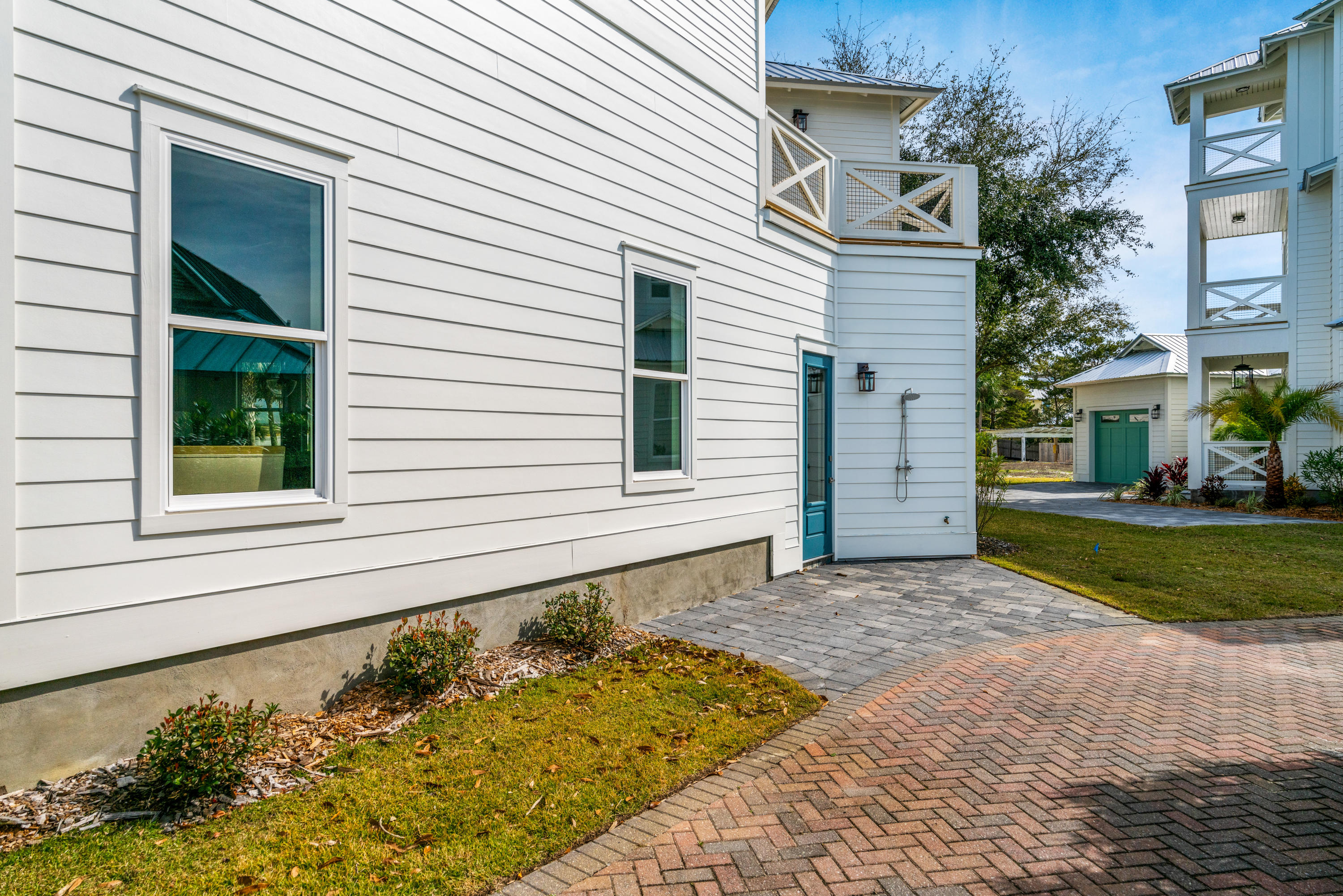 VILLAGE AT BLUE MOUNTAIN BEACH - Residential