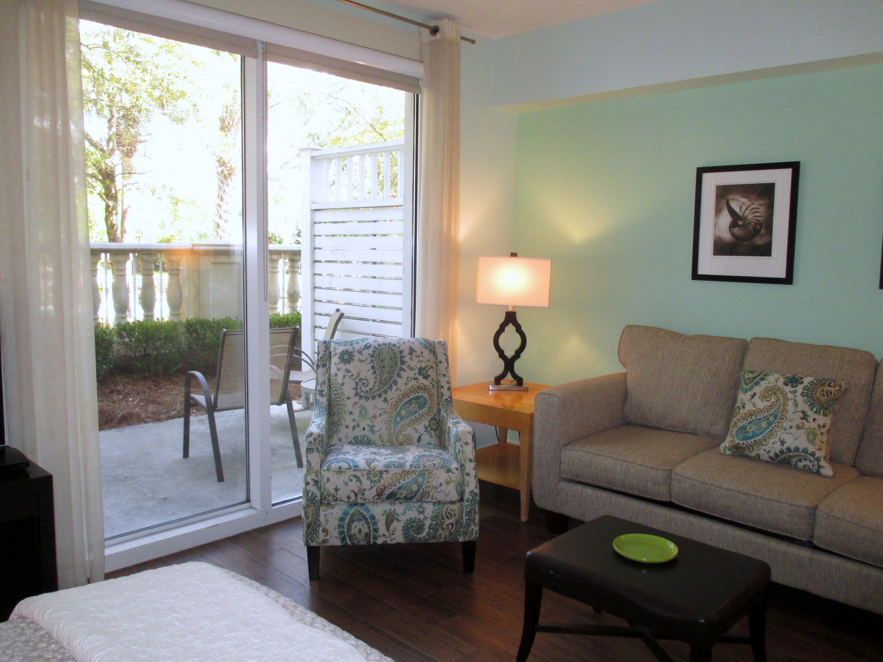 BAHIA CONDO - Residential