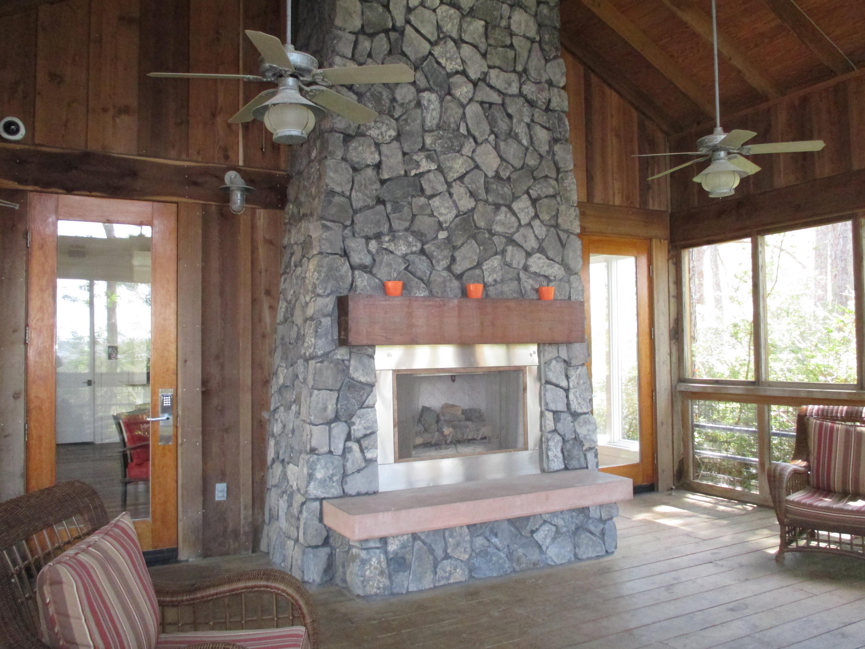 BAHIA CONDO - Residential