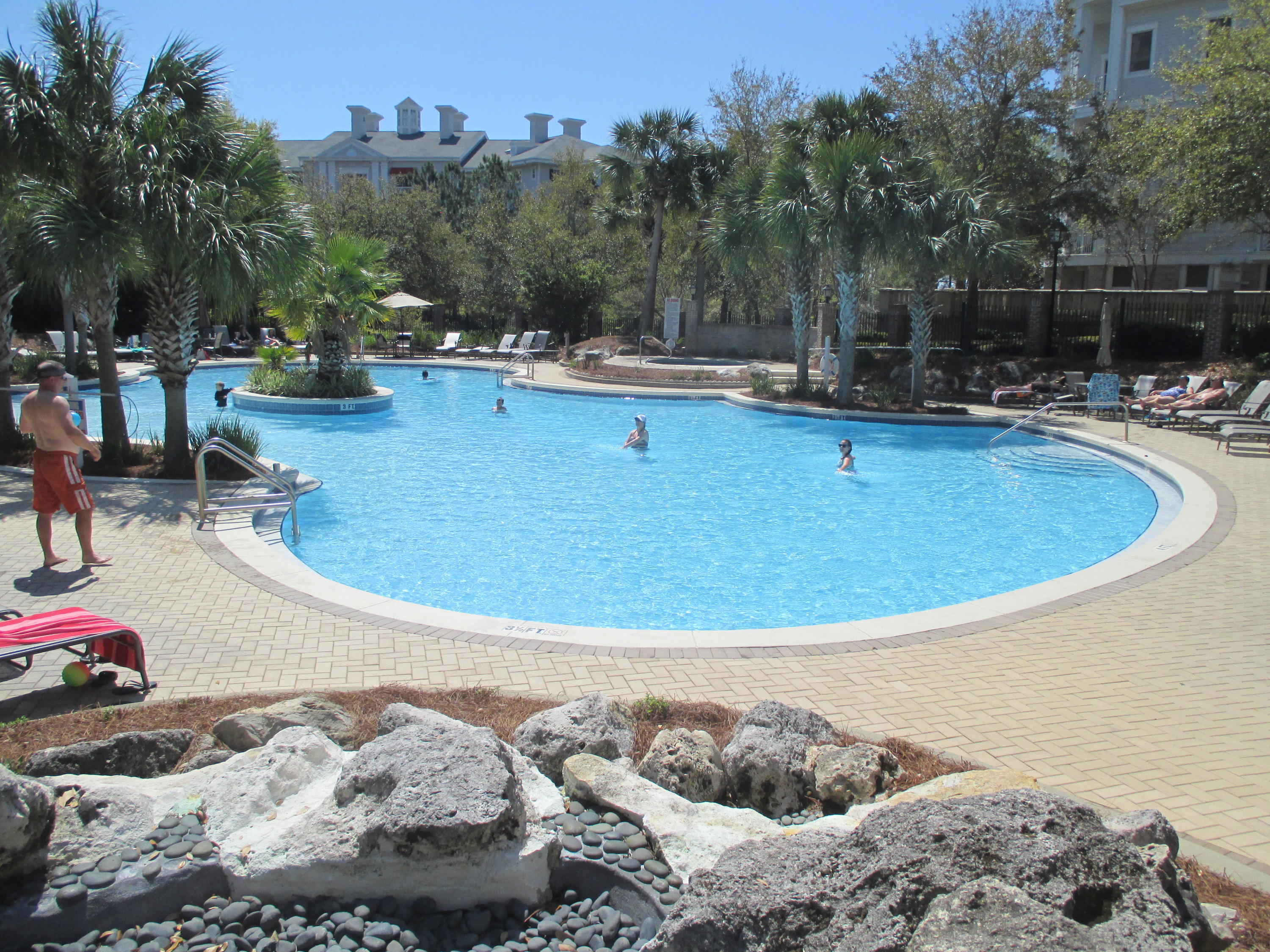 BAHIA CONDO - Residential