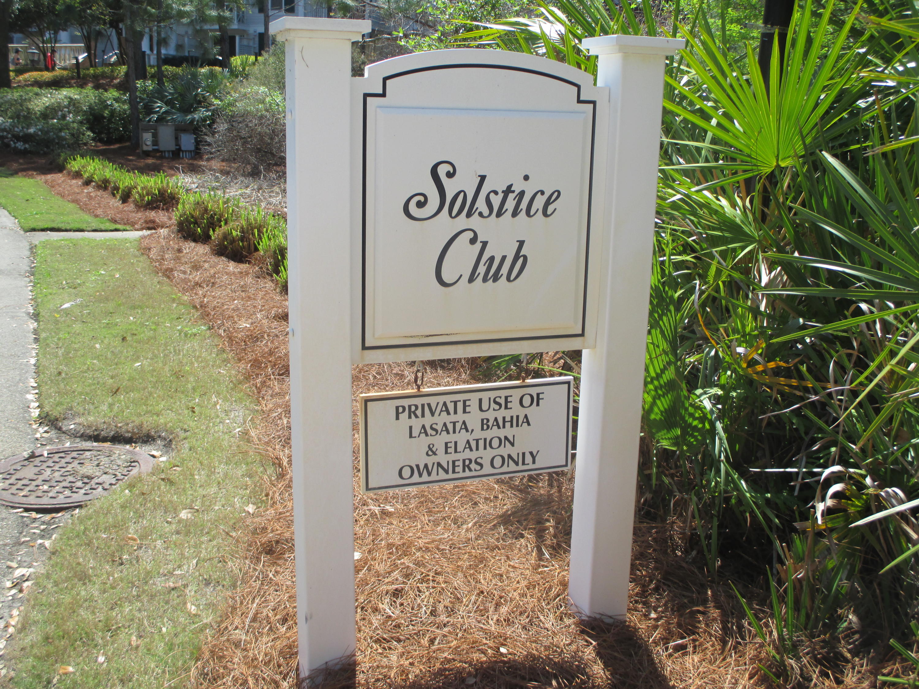 BAHIA CONDO - Residential