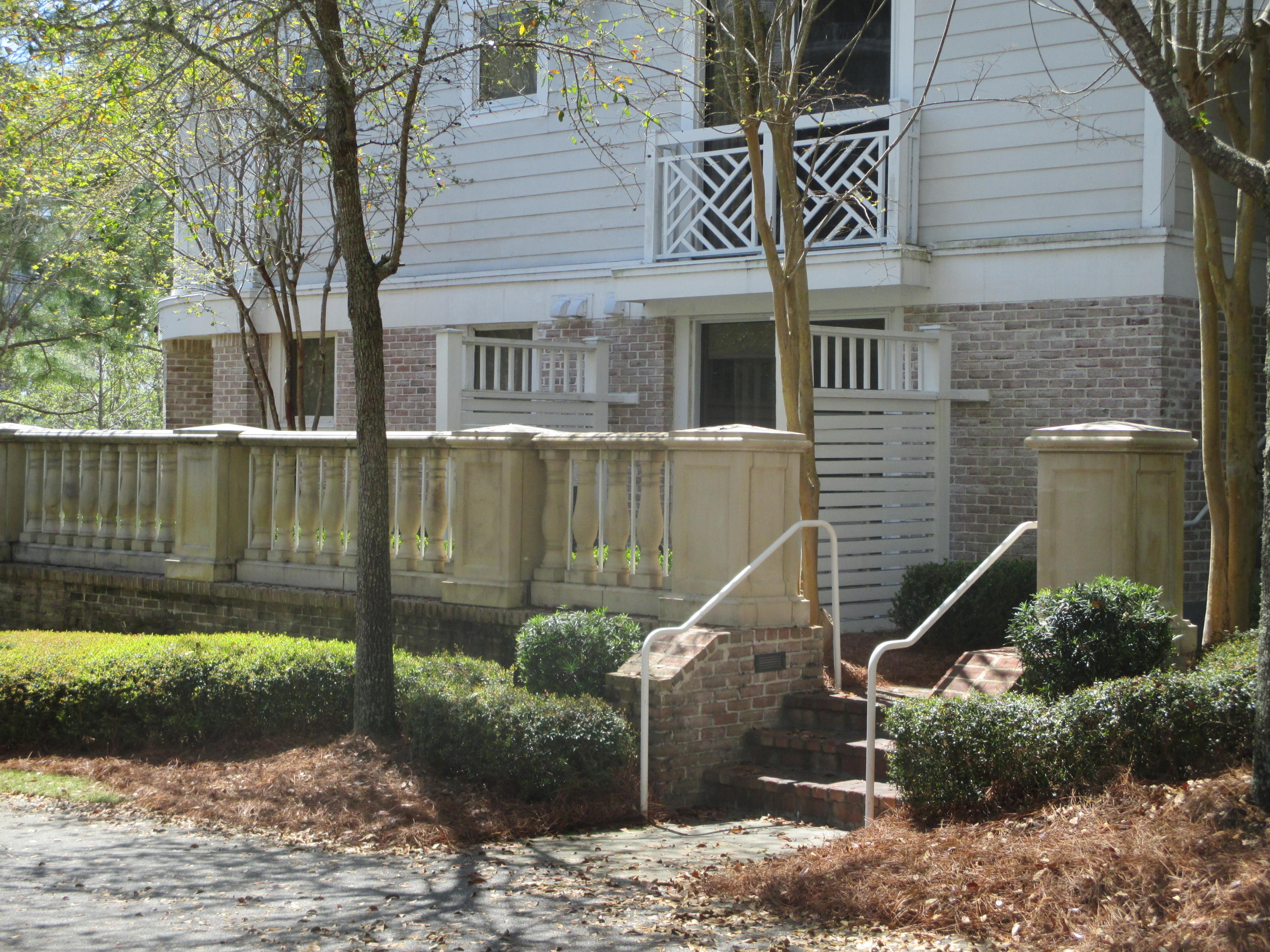 BAHIA CONDO - Residential