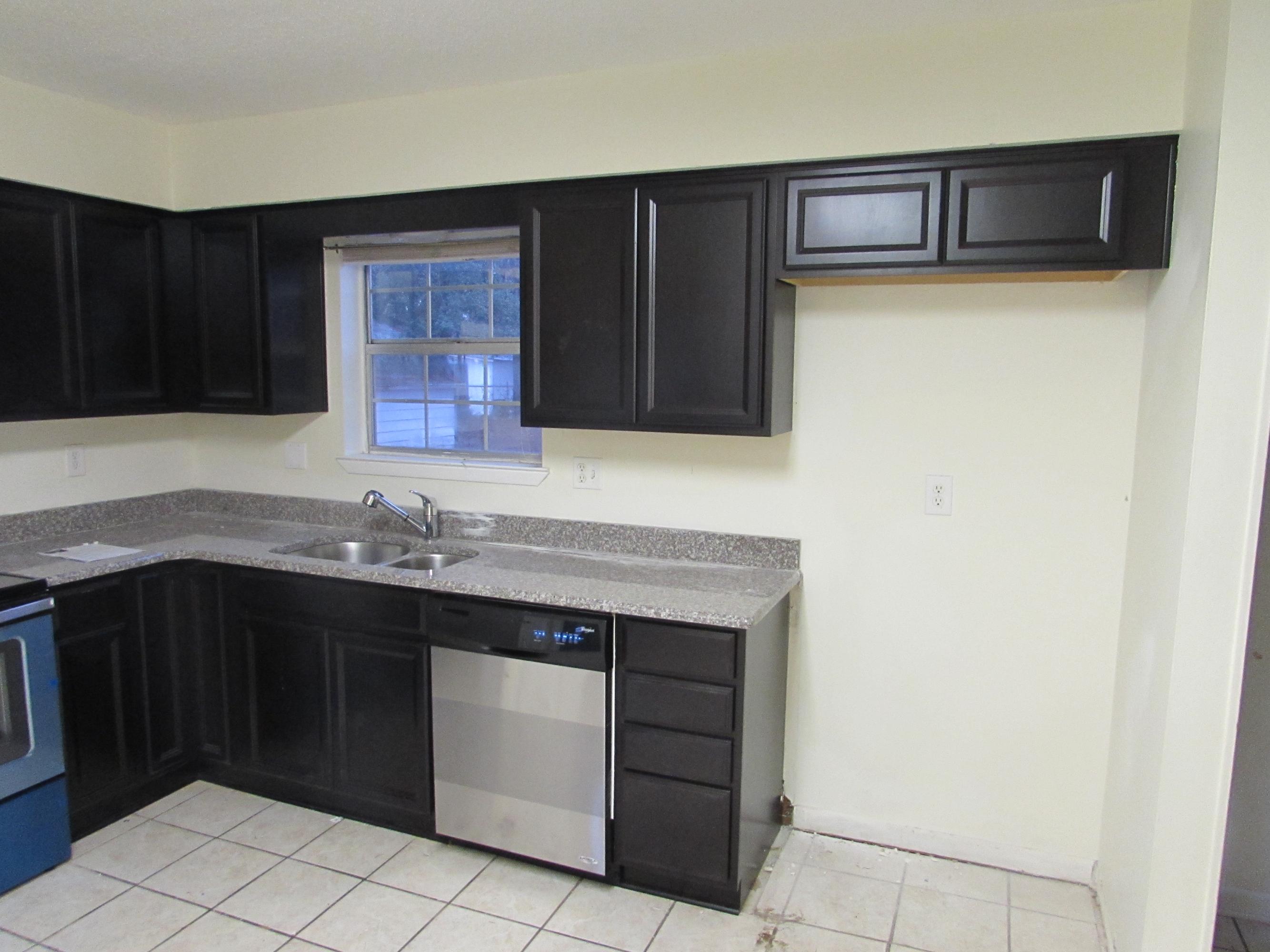 PINECREST ADDN - Residential