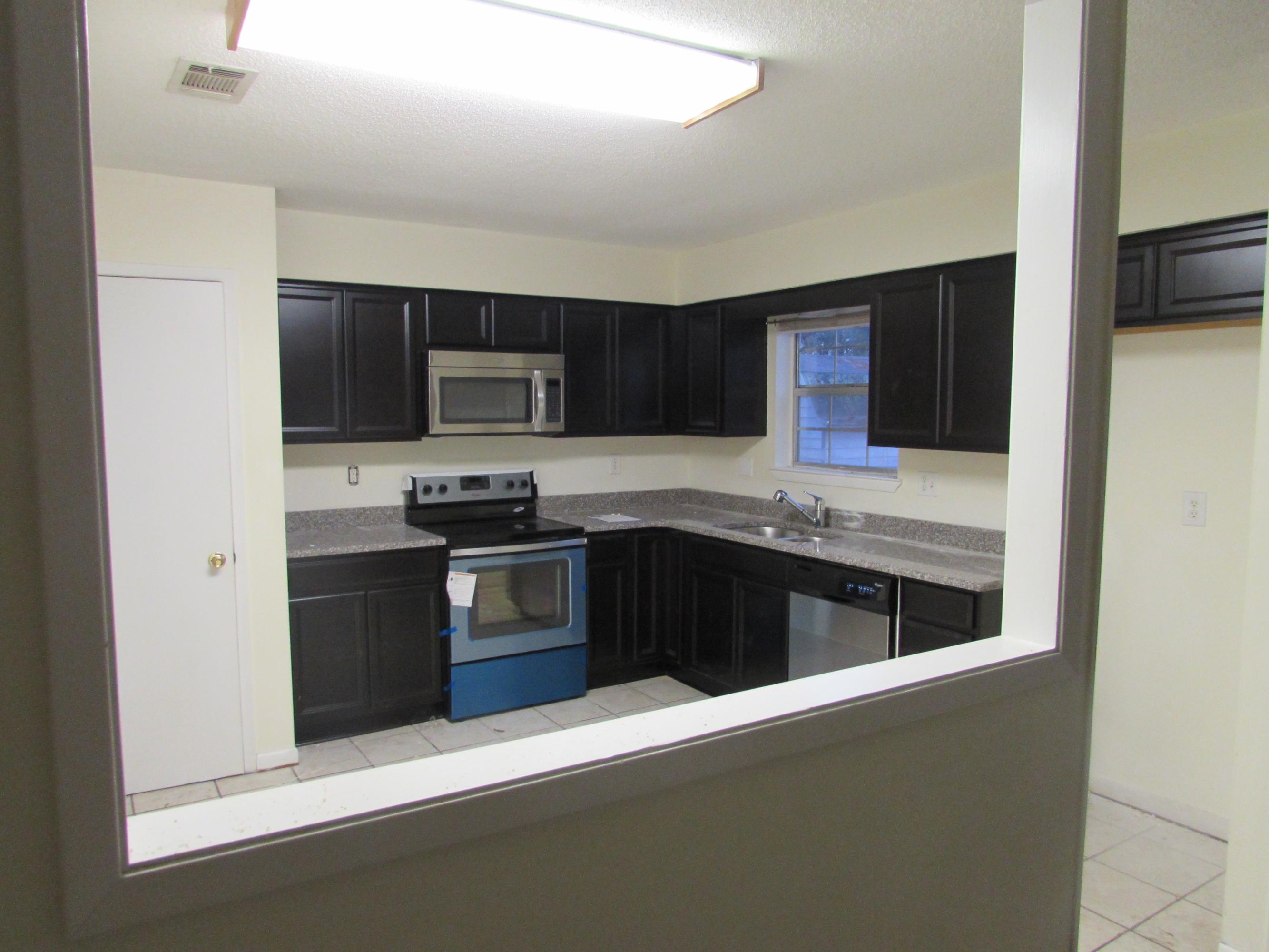 PINECREST ADDN - Residential