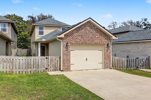 61B 9th Avenue Shalimar FL 32579