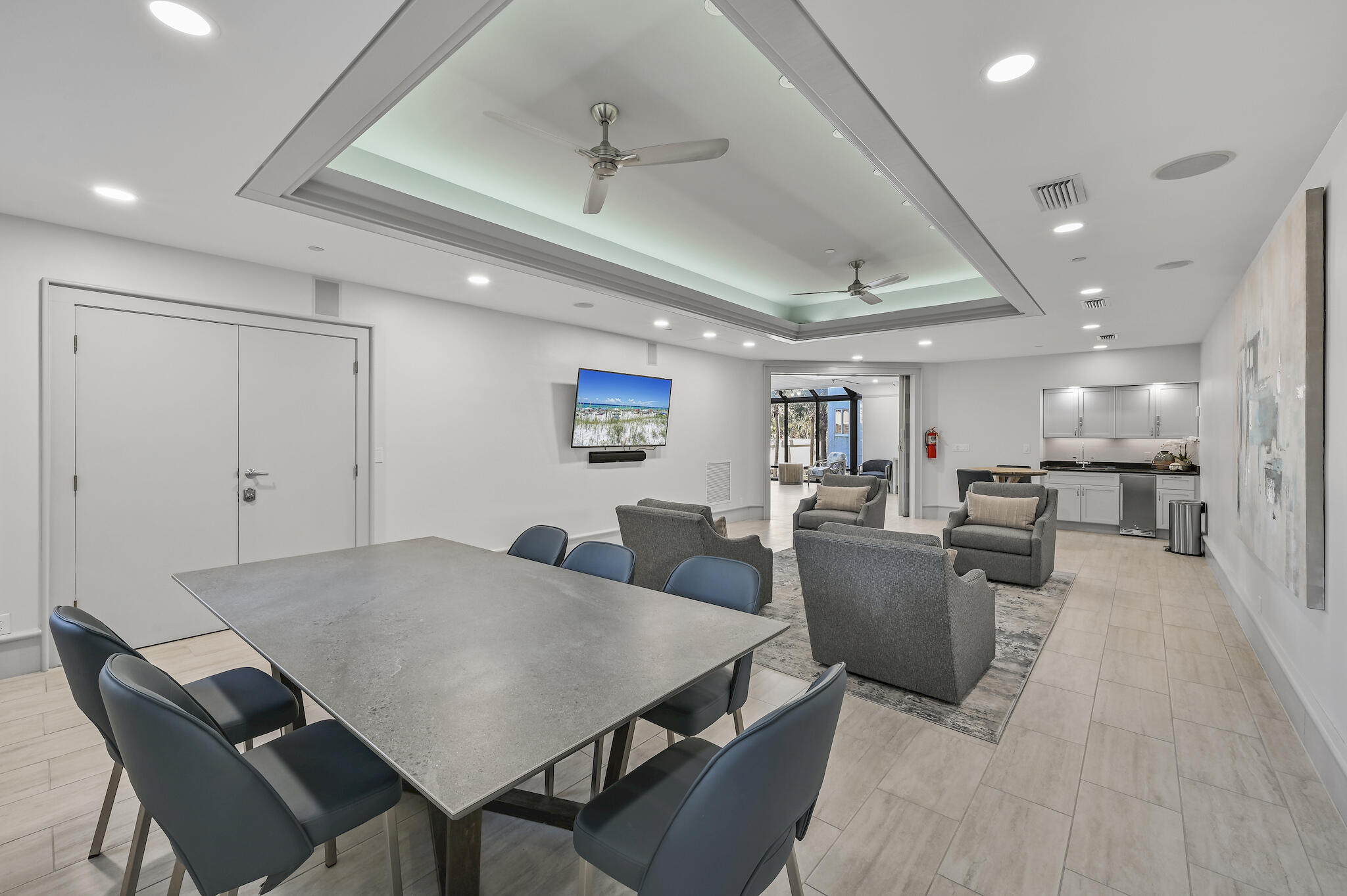 BEACHSIDE TWO - Residential