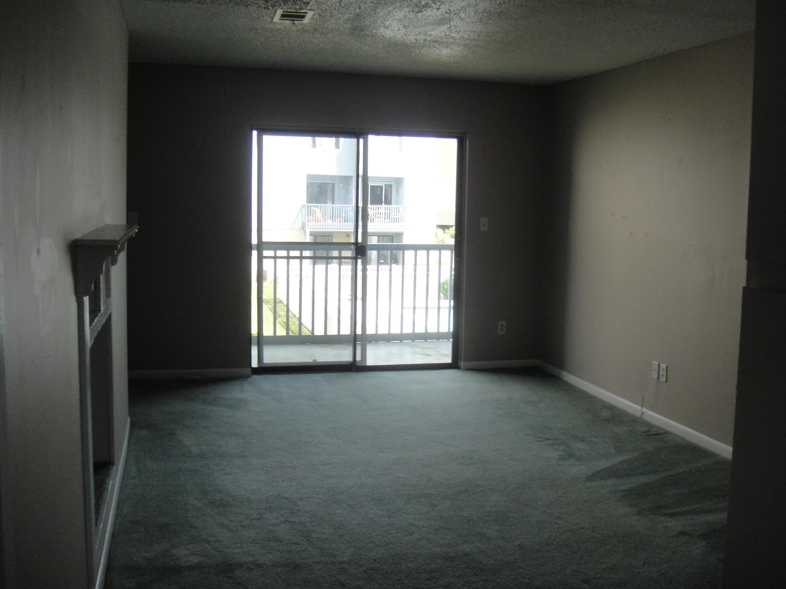 COMMODORES LANDING - Residential Lease