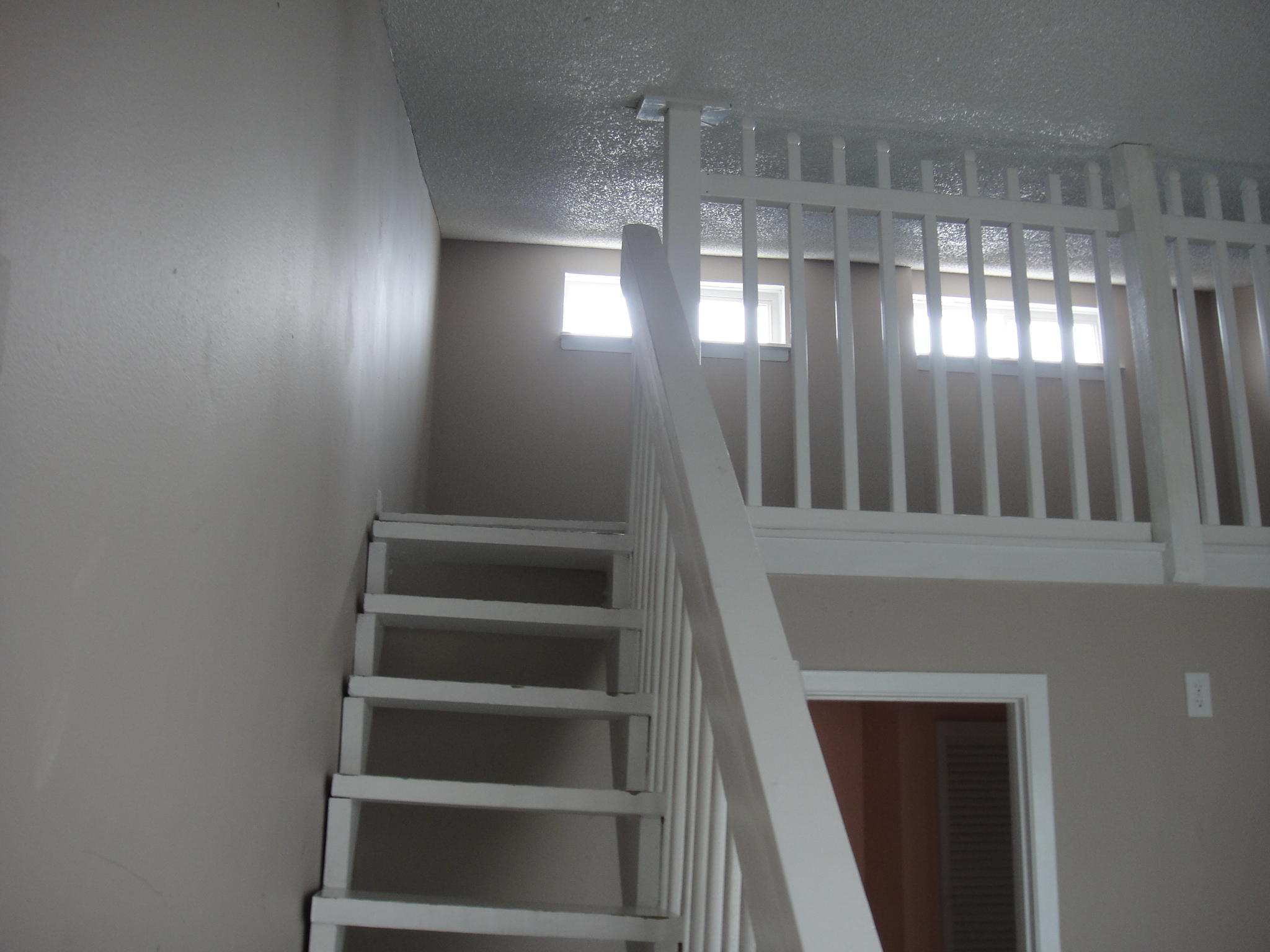 COMMODORES LANDING - Residential Lease