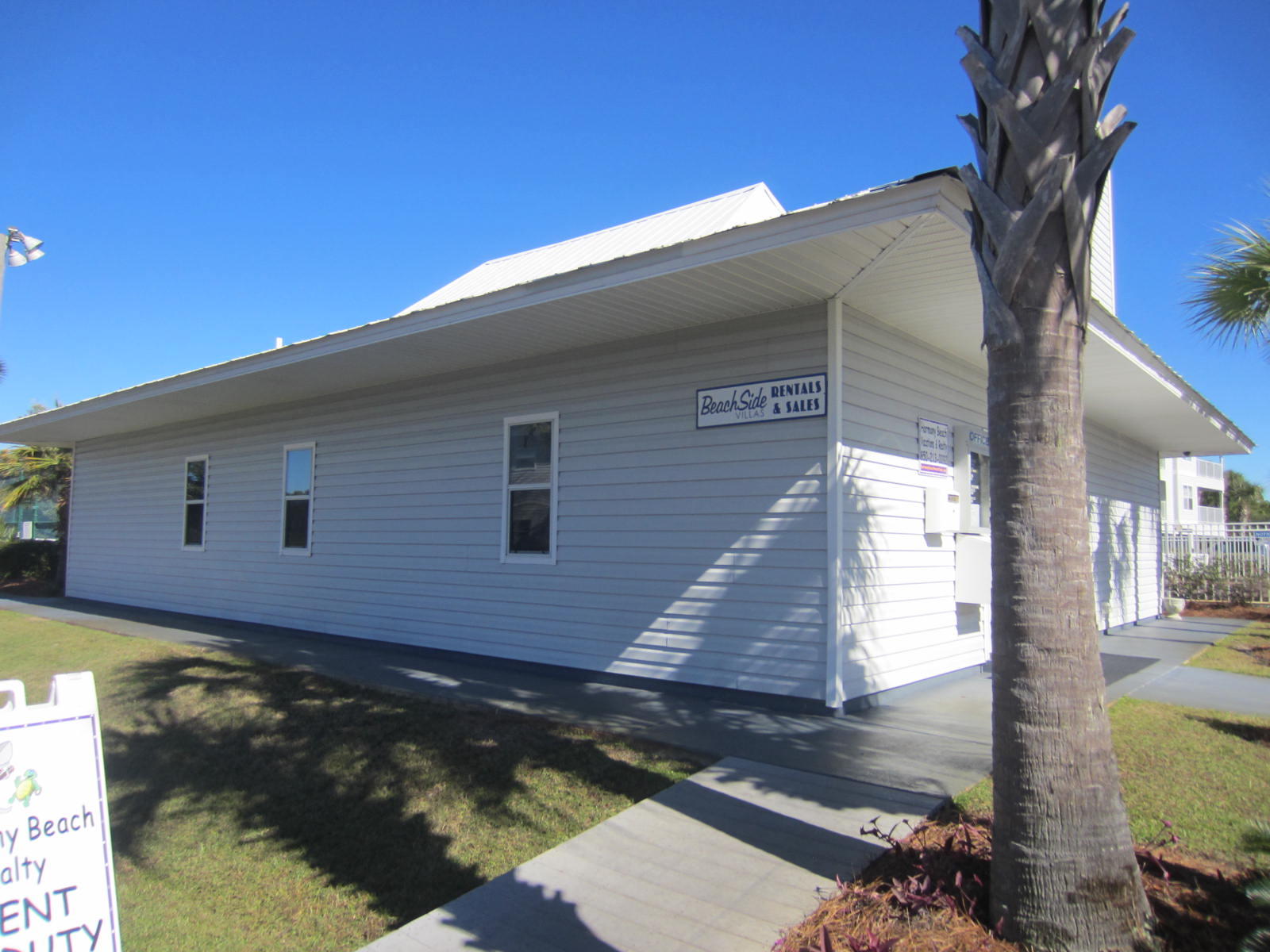 BEACHSIDE VILLAS CONDO - Residential