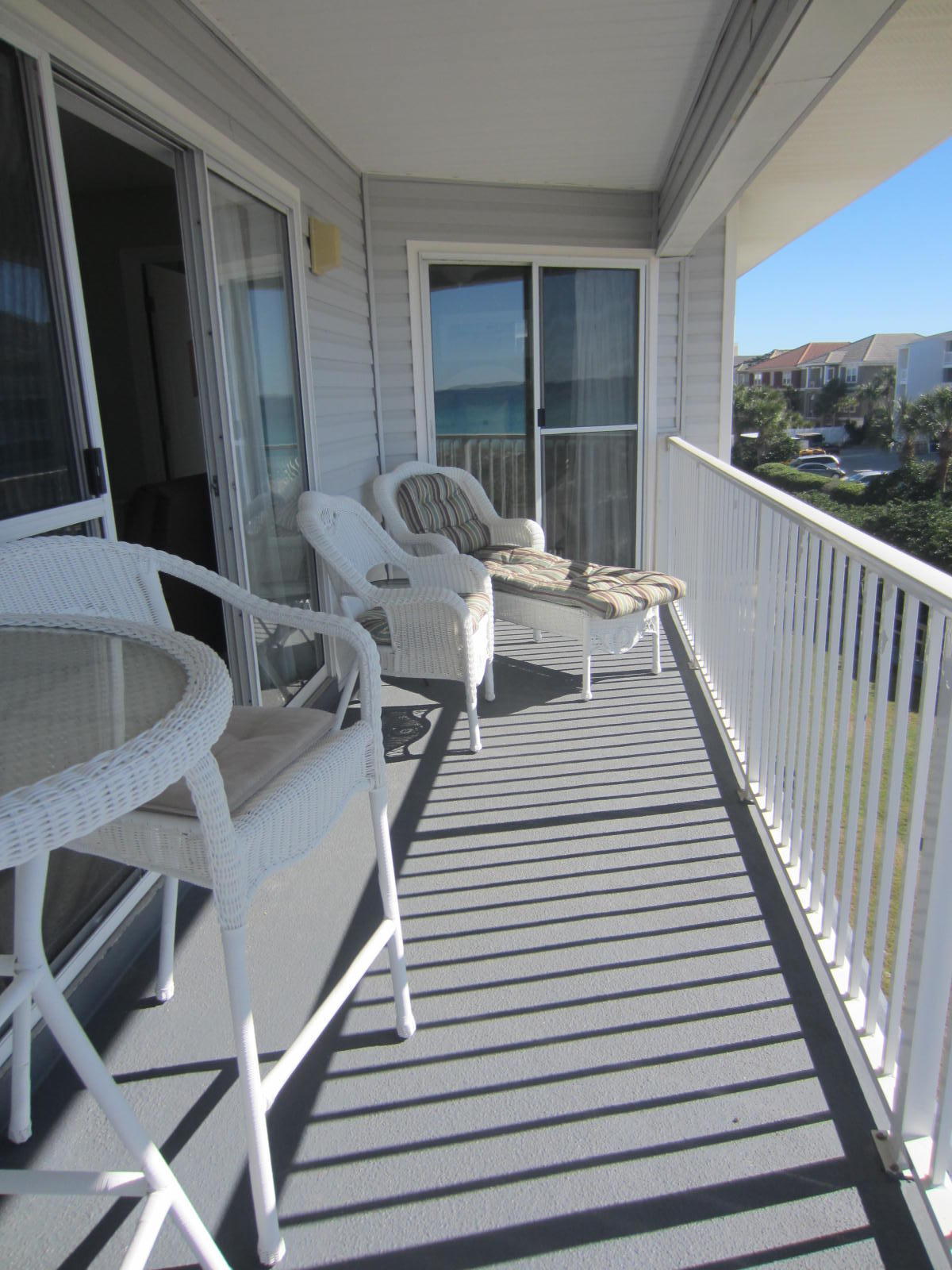 BEACHSIDE VILLAS CONDO - Residential